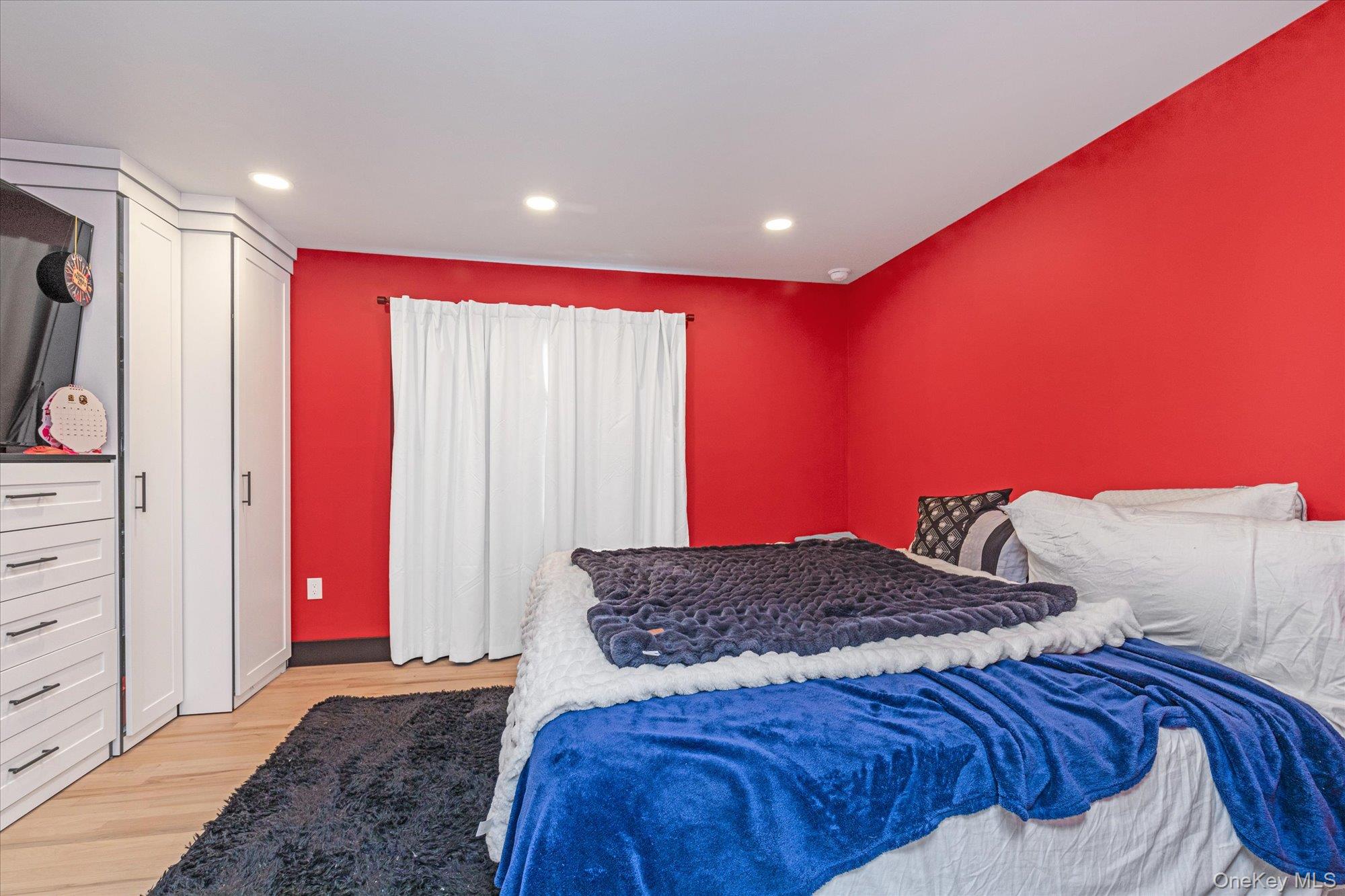 190 Commonwealth Street, Franklin Square, NY 11010