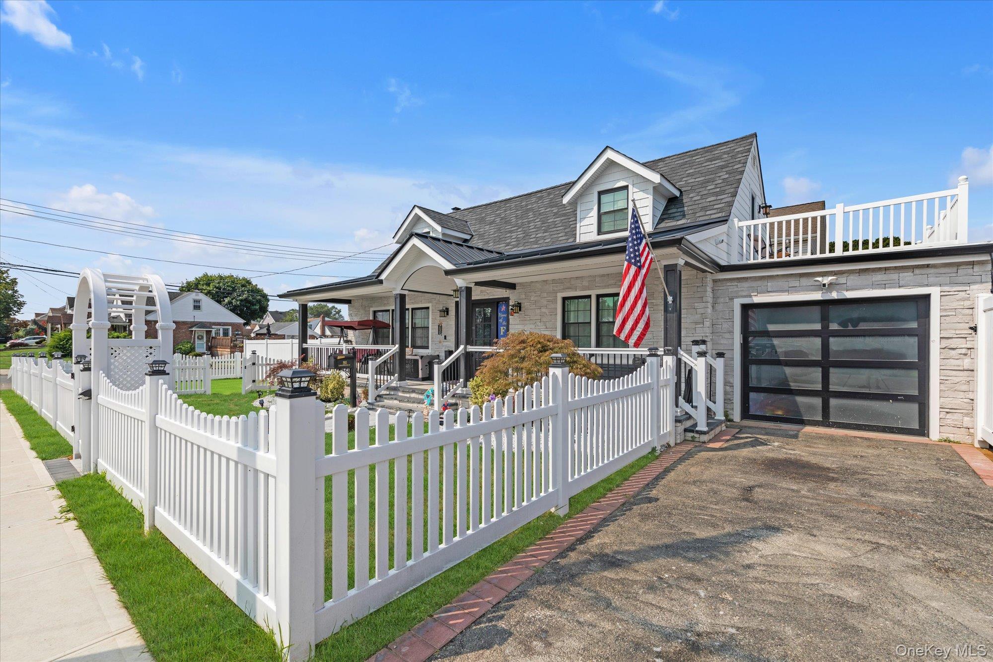 190 Commonwealth Street, Franklin Square, NY 11010