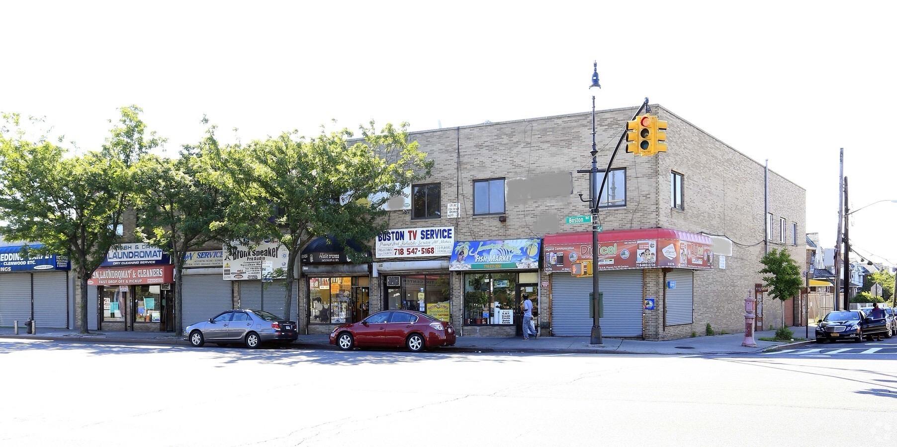 3374 Boston Road, Bronx, NY 10469