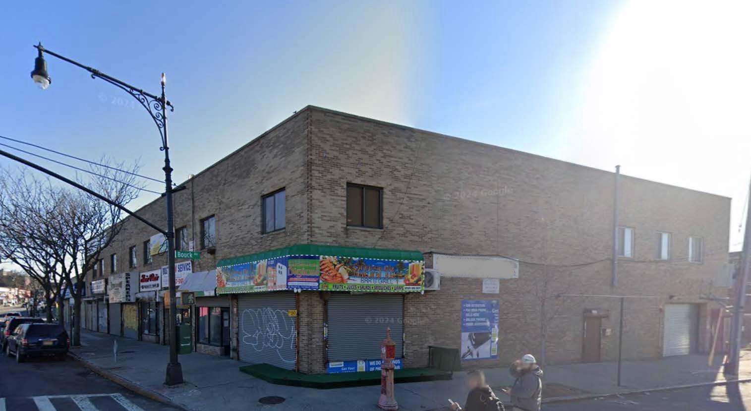3374 Boston Road, Bronx, NY 10469