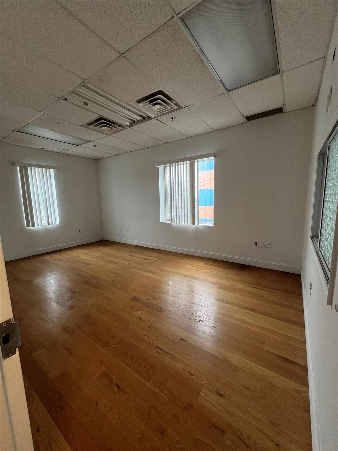 3374 Boston Road, Bronx, NY 10469