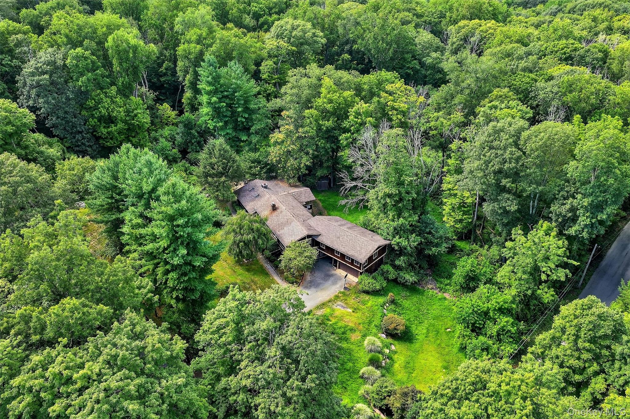 4 Cedar Hill Road, Bedford, NY 10506