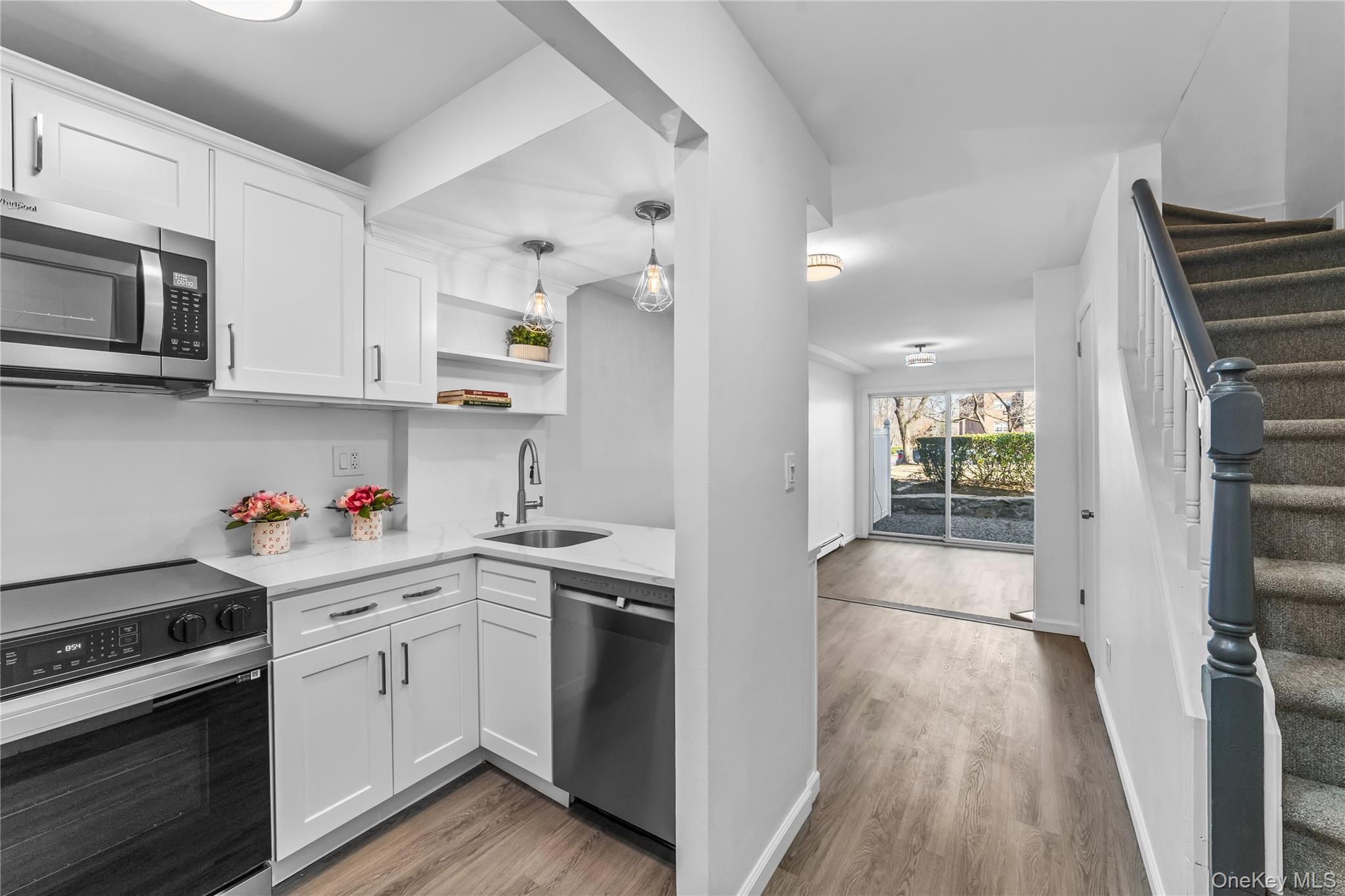 10 Westview Avenue # H, White Plains, NY 10603