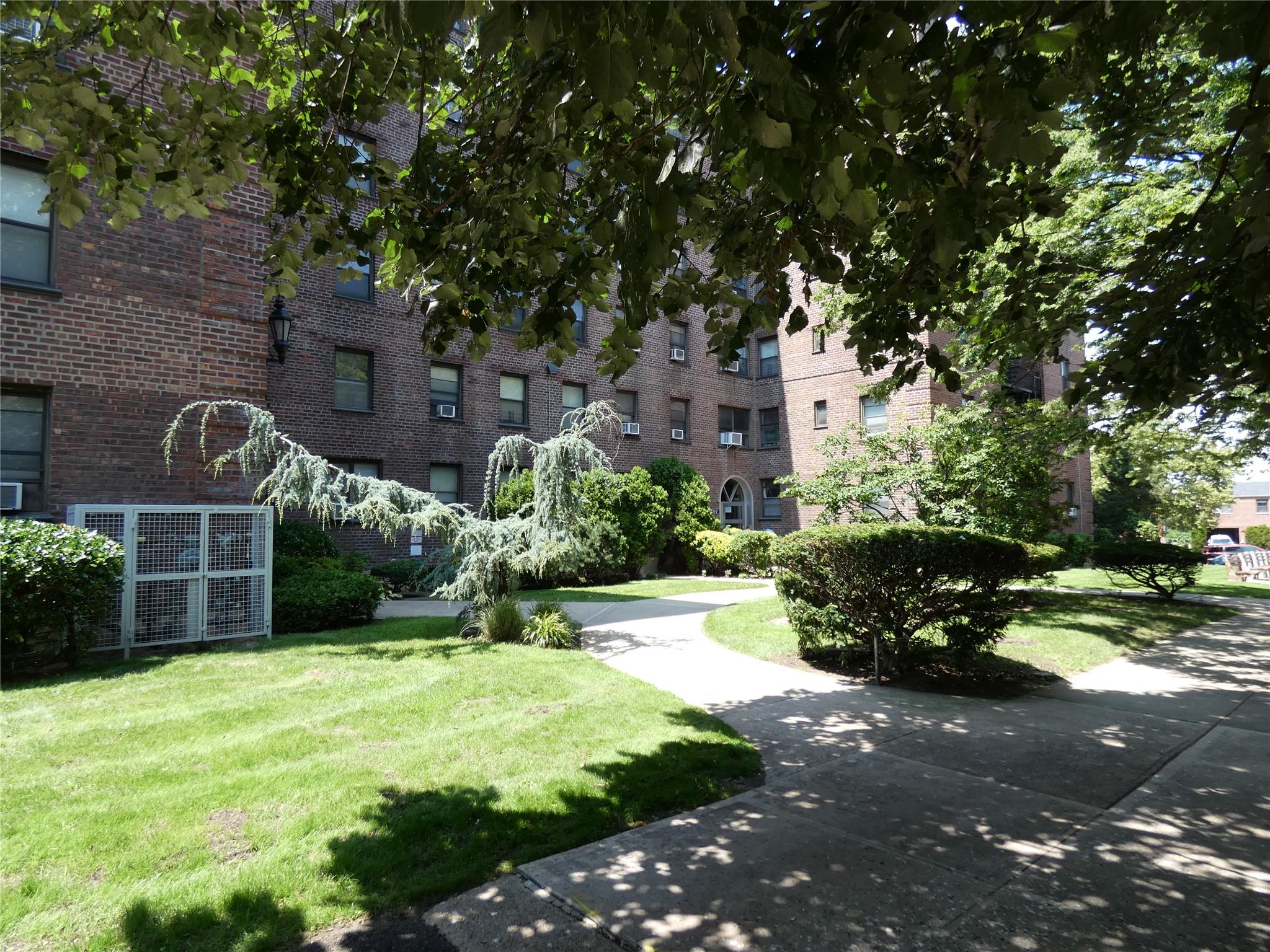 2518 Union Street # 5A, Flushing, NY 11354