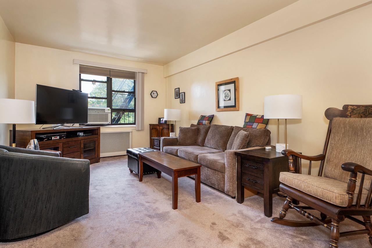 2518 Union Street # 5A, Flushing, NY 11354