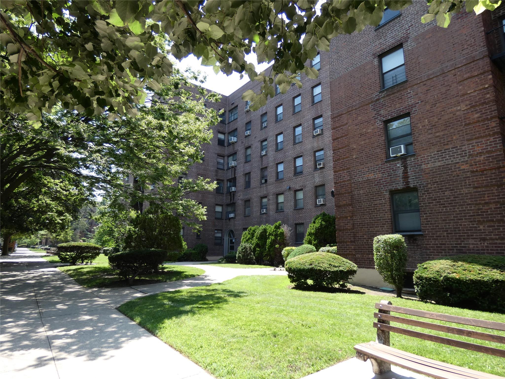 2518 Union Street # 5A, Flushing, NY 11354