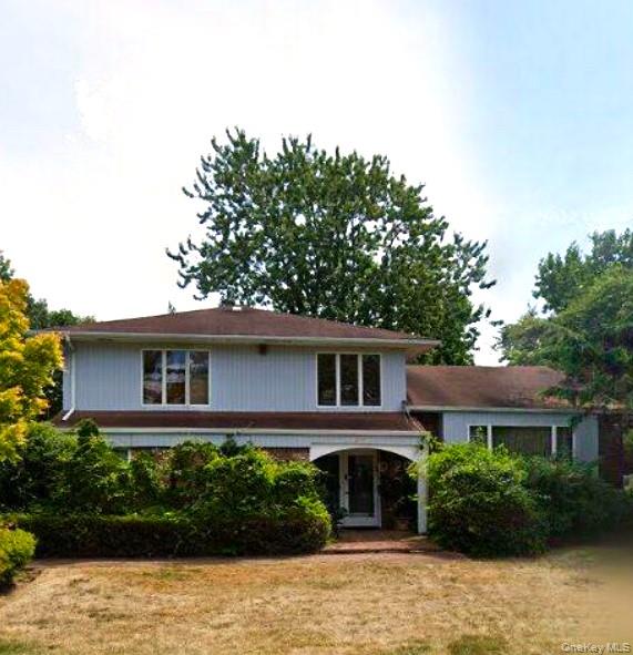 29 Bayberry Road, Lawrence, NY 11559