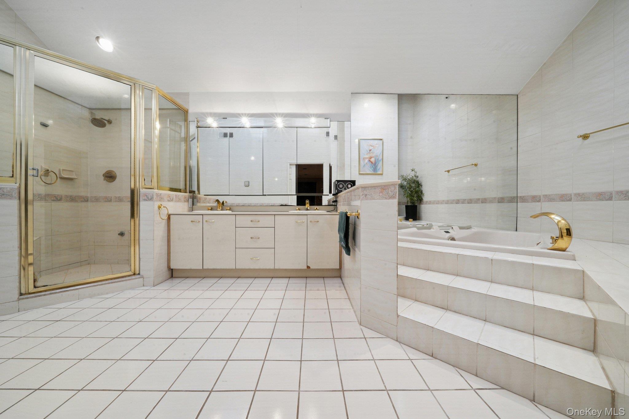 48 Westchester View Lane, White Plains, NY 10607