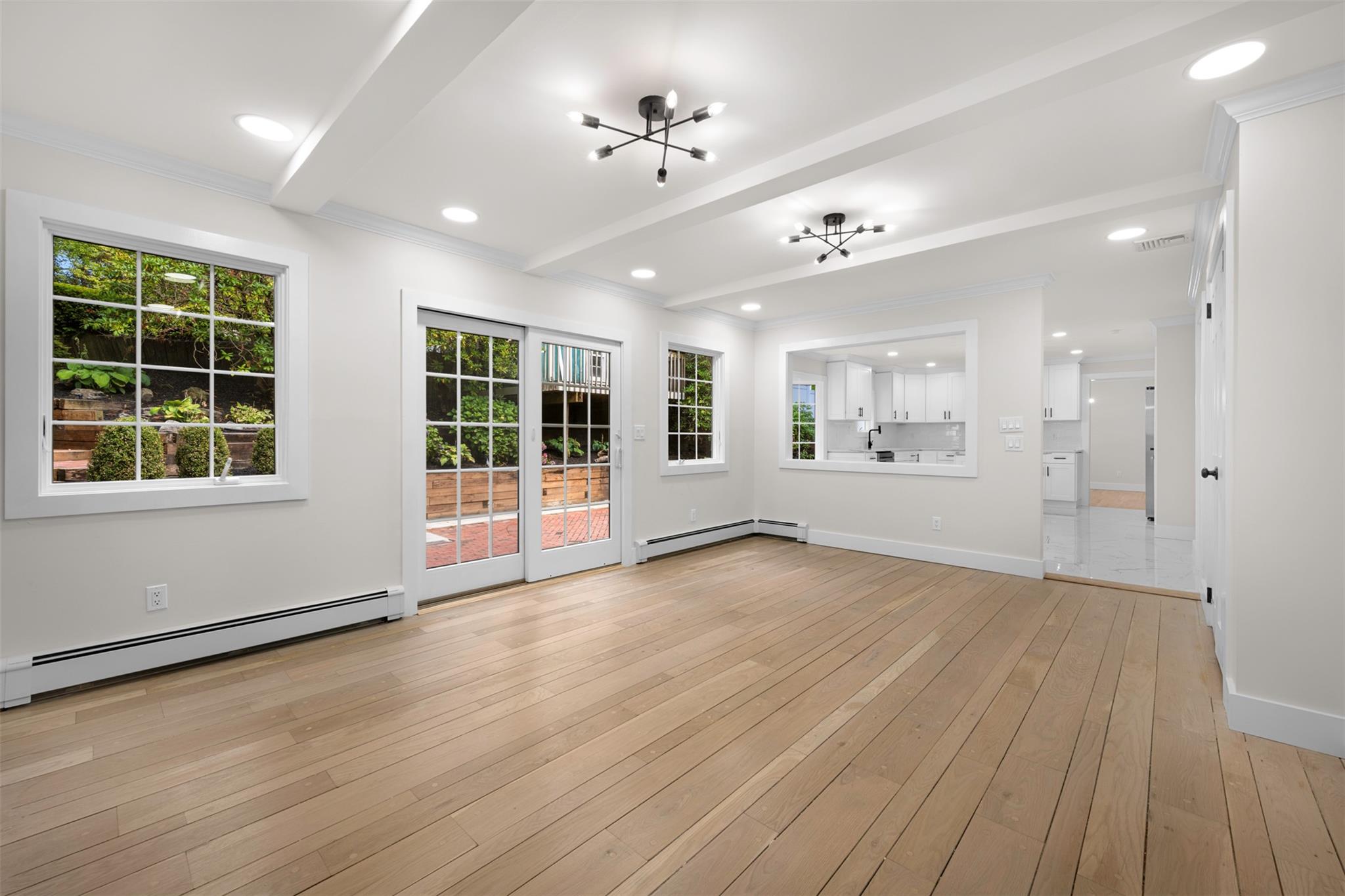 7 Windmill Court, Smithtown, NY 11787