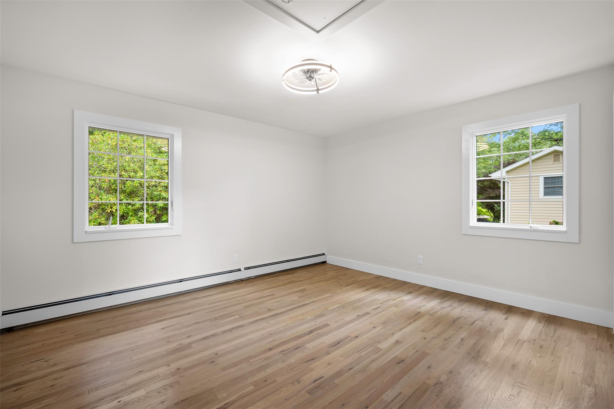 7 Windmill Court, Smithtown, NY 11787