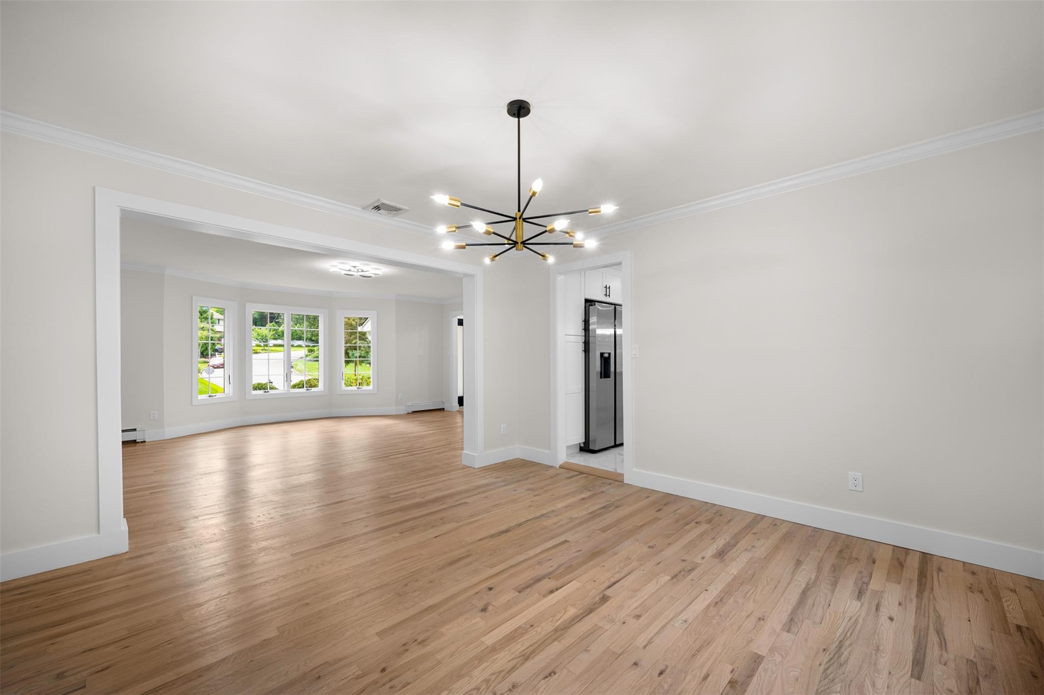 7 Windmill Court, Smithtown, NY 11787