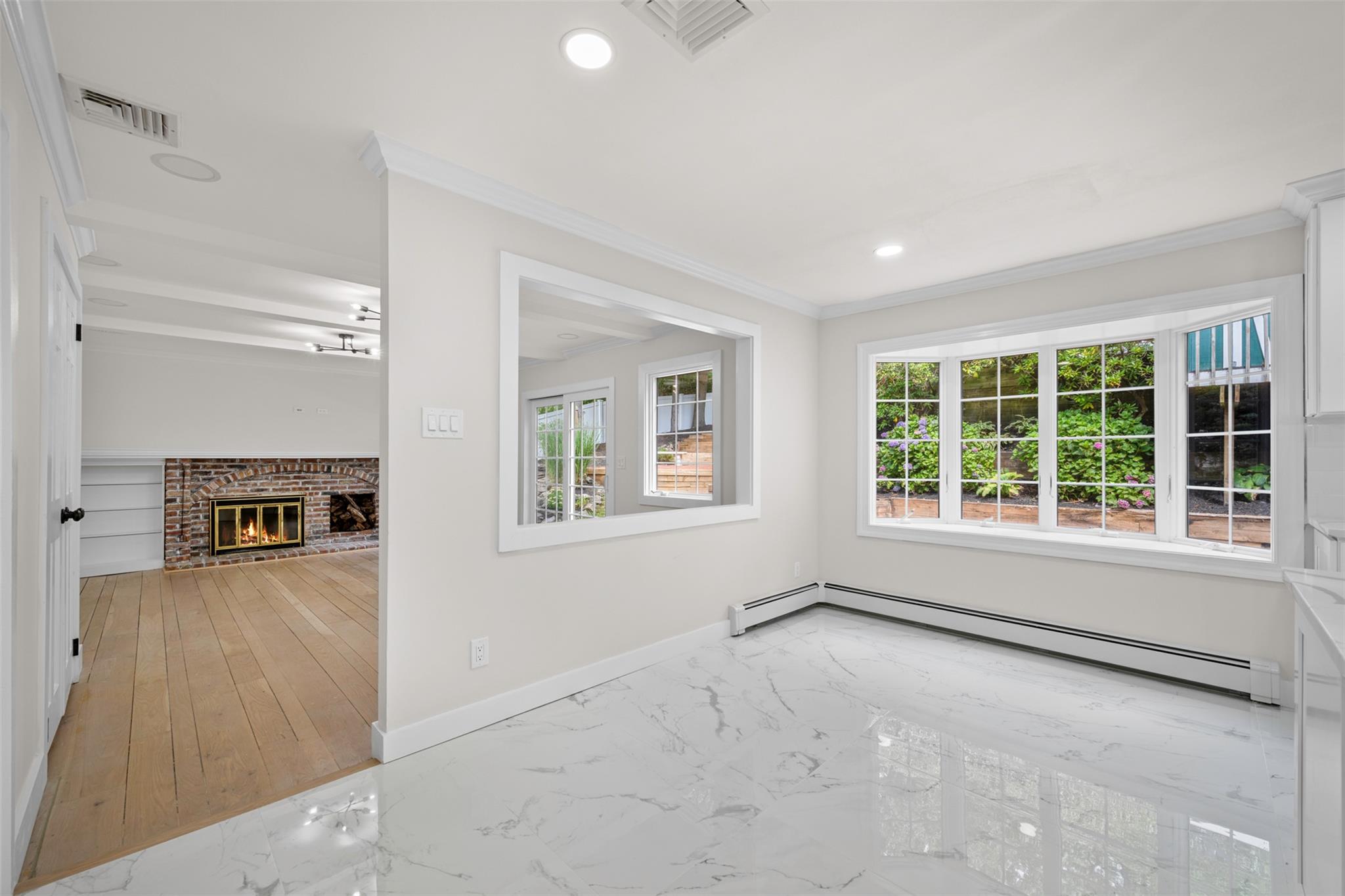 7 Windmill Court, Smithtown, NY 11787