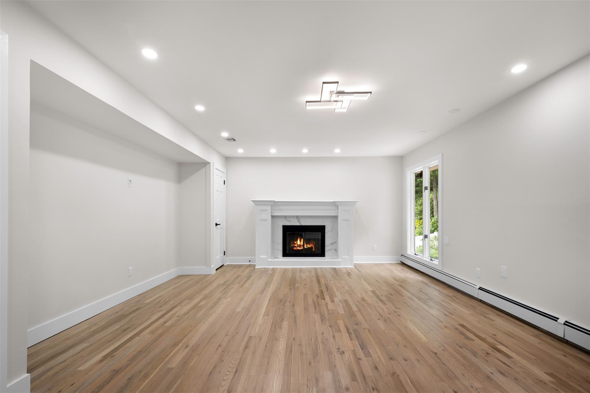 7 Windmill Court, Smithtown, NY 11787