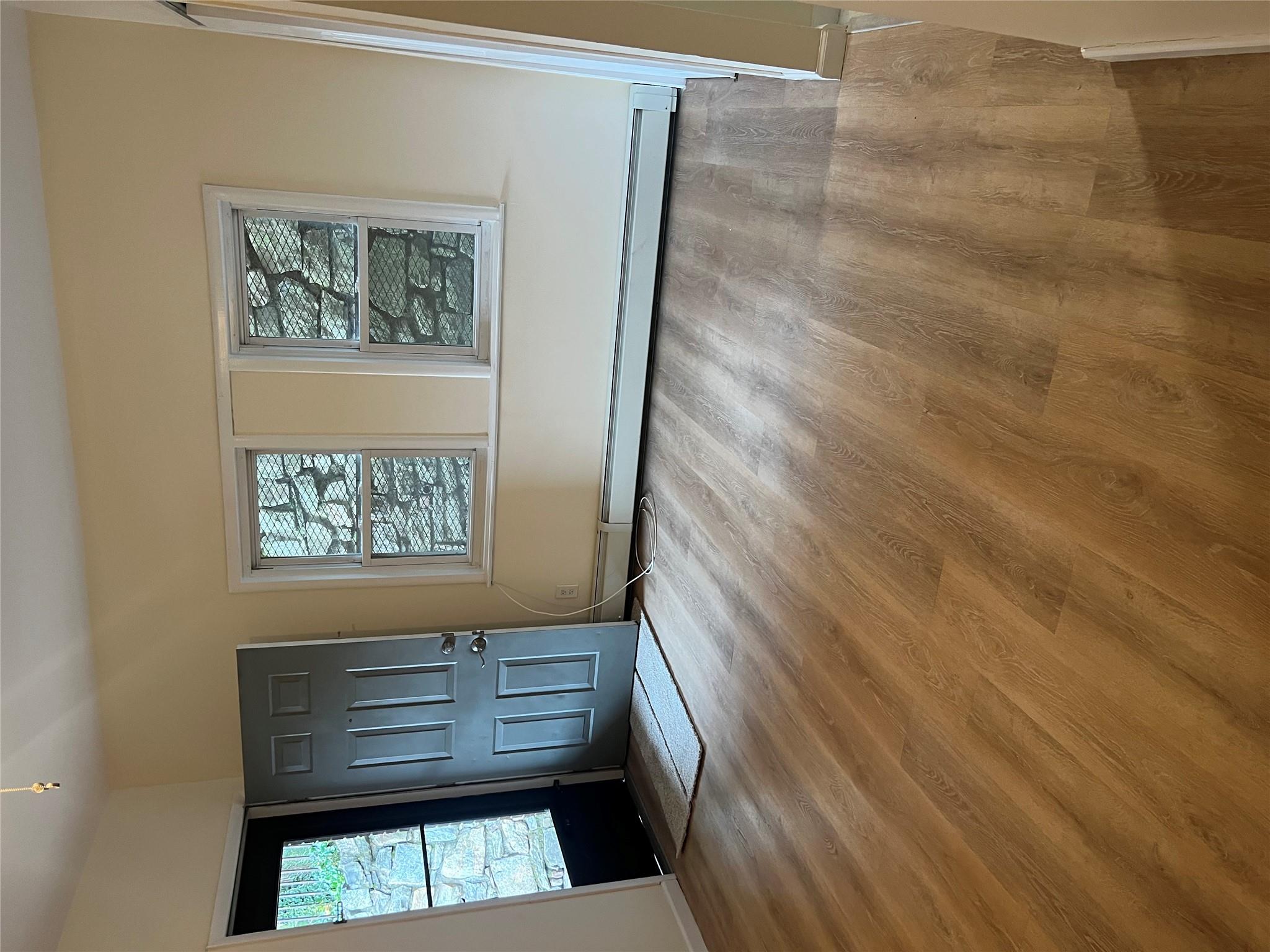 360 N Broadway, Yonkers, NY 10701