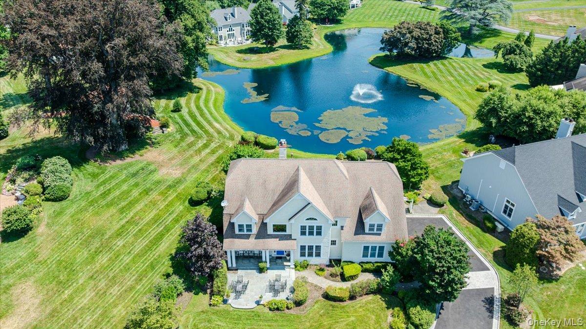 53 Pembroke Drive, Glen Cove, NY 11542