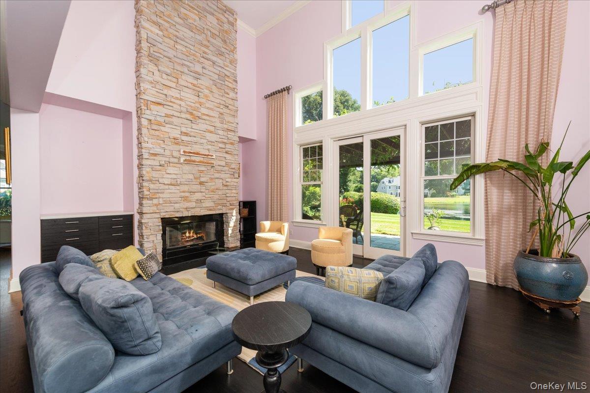 53 Pembroke Drive, Glen Cove, NY 11542