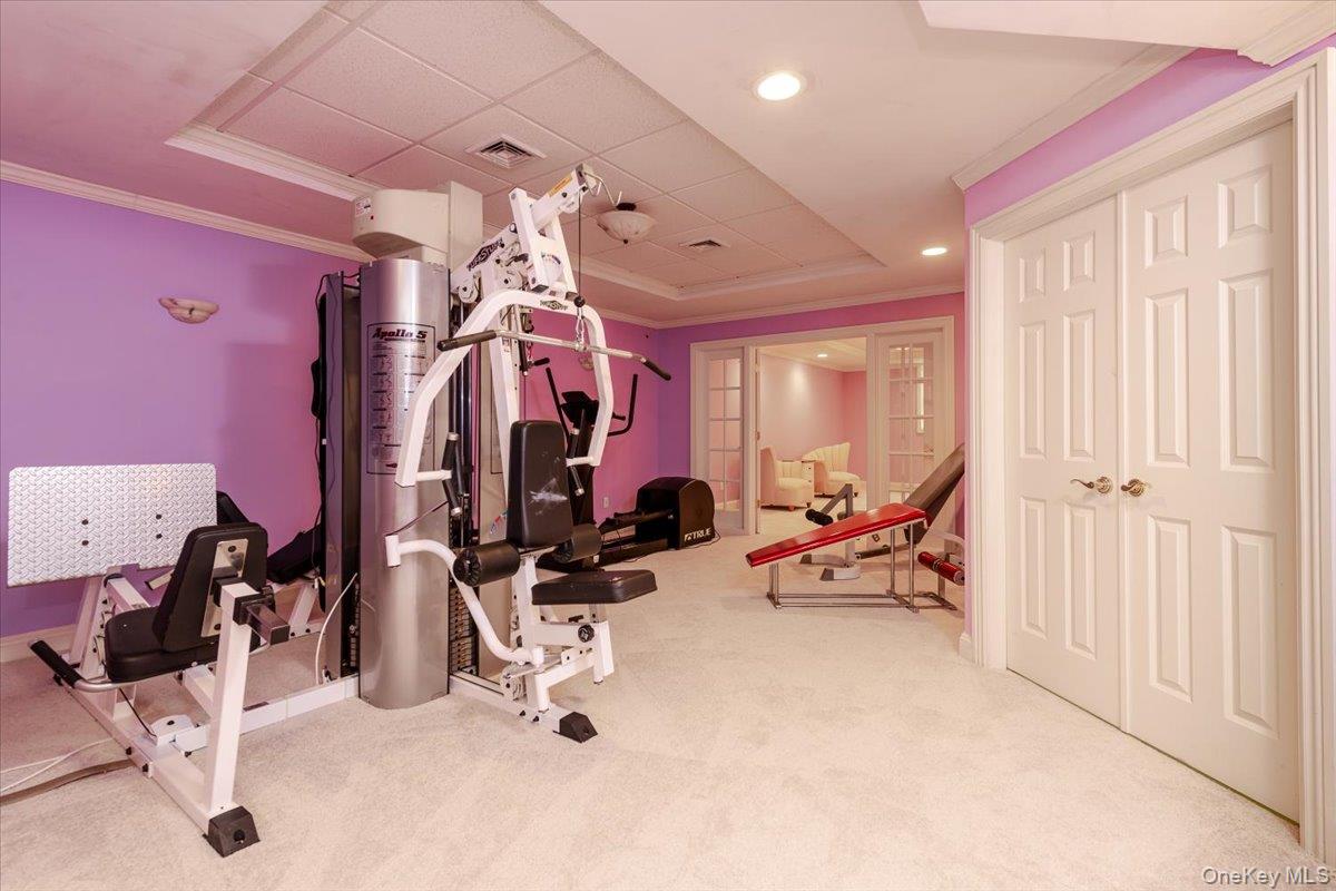 53 Pembroke Drive, Glen Cove, NY 11542