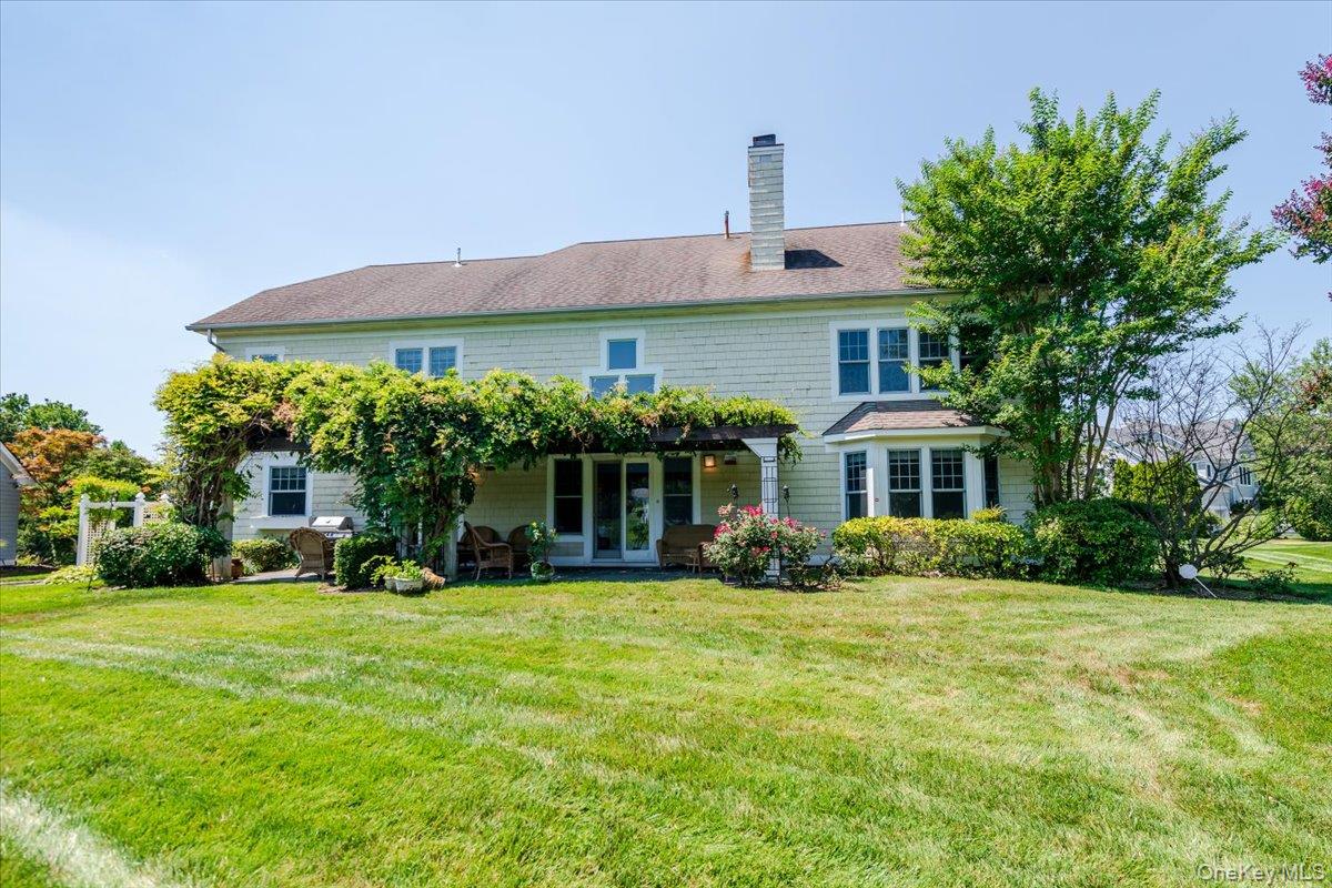 53 Pembroke Drive, Glen Cove, NY 11542