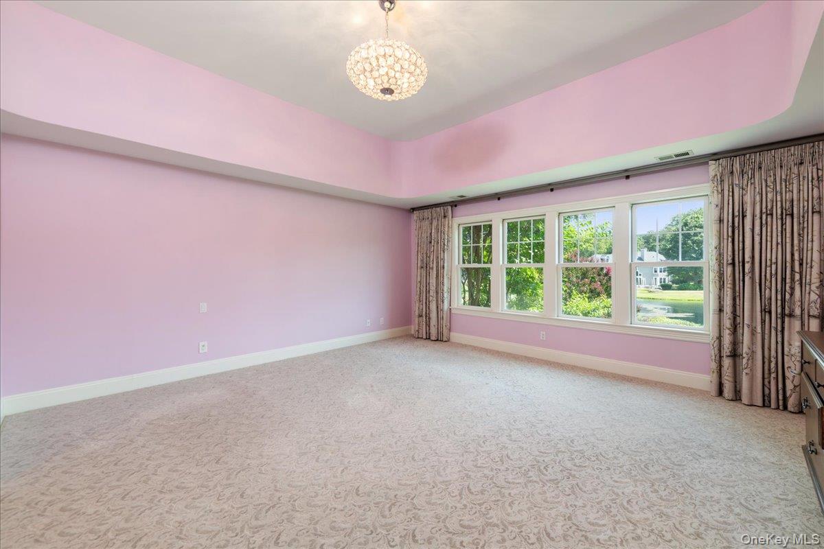 53 Pembroke Drive, Glen Cove, NY 11542