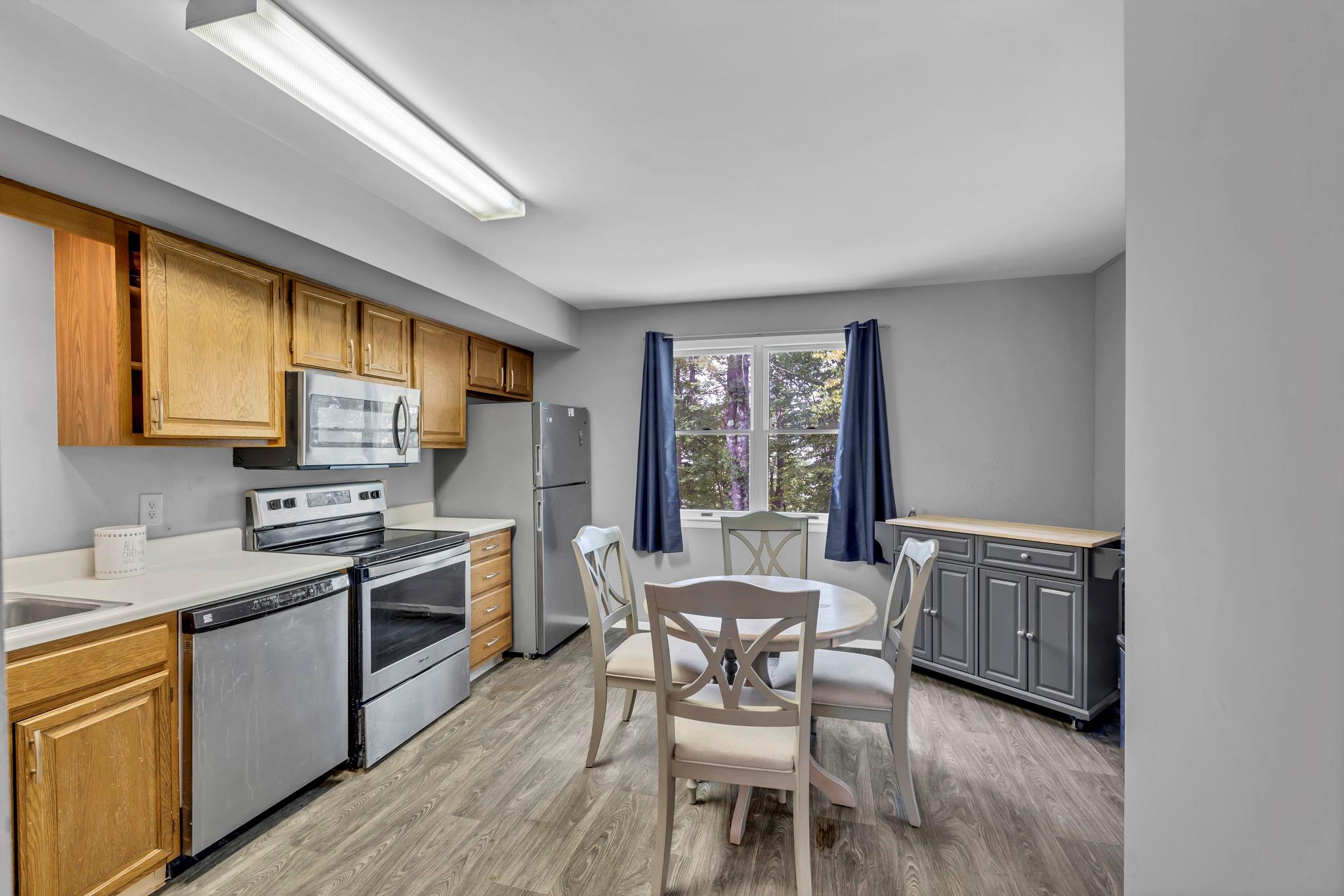 5 Kenny Lane, Kiamesha Lake, NY 12751