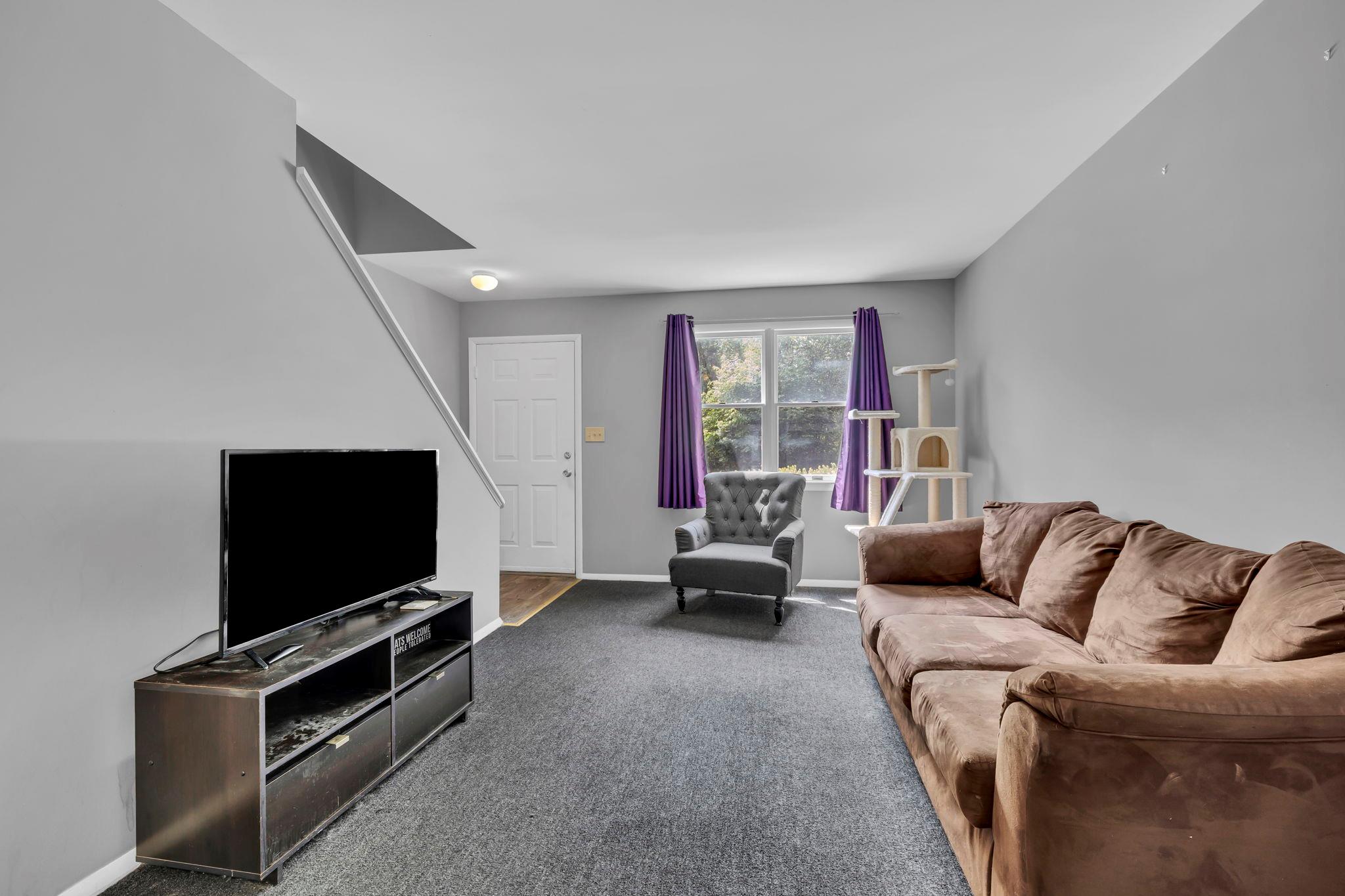 5 Kenny Lane, Kiamesha Lake, NY 12751