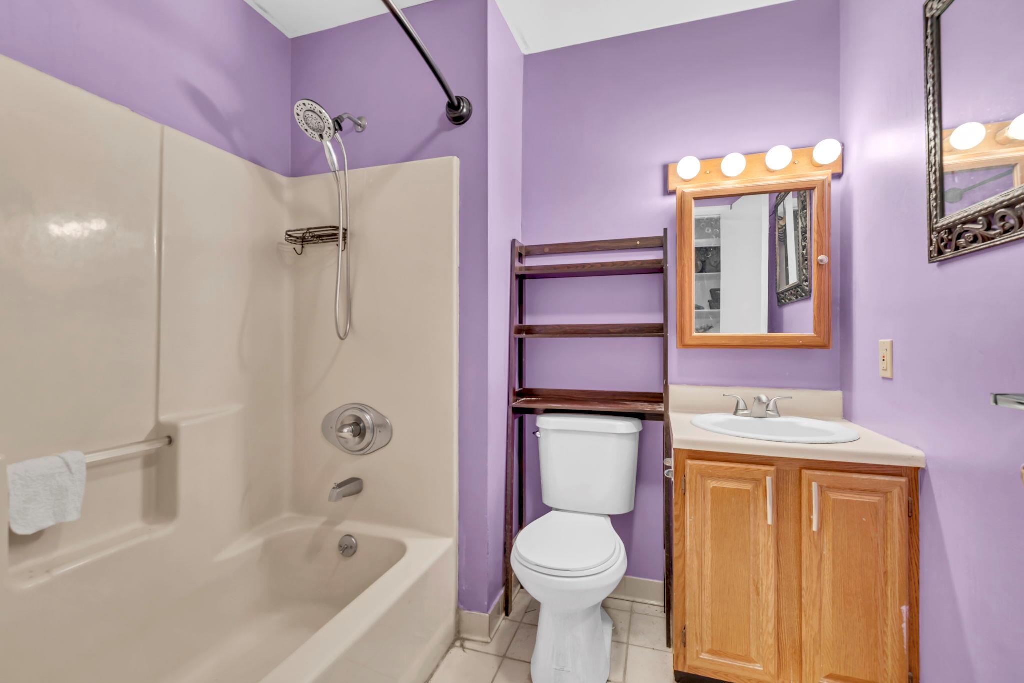 5 Kenny Lane, Kiamesha Lake, NY 12751