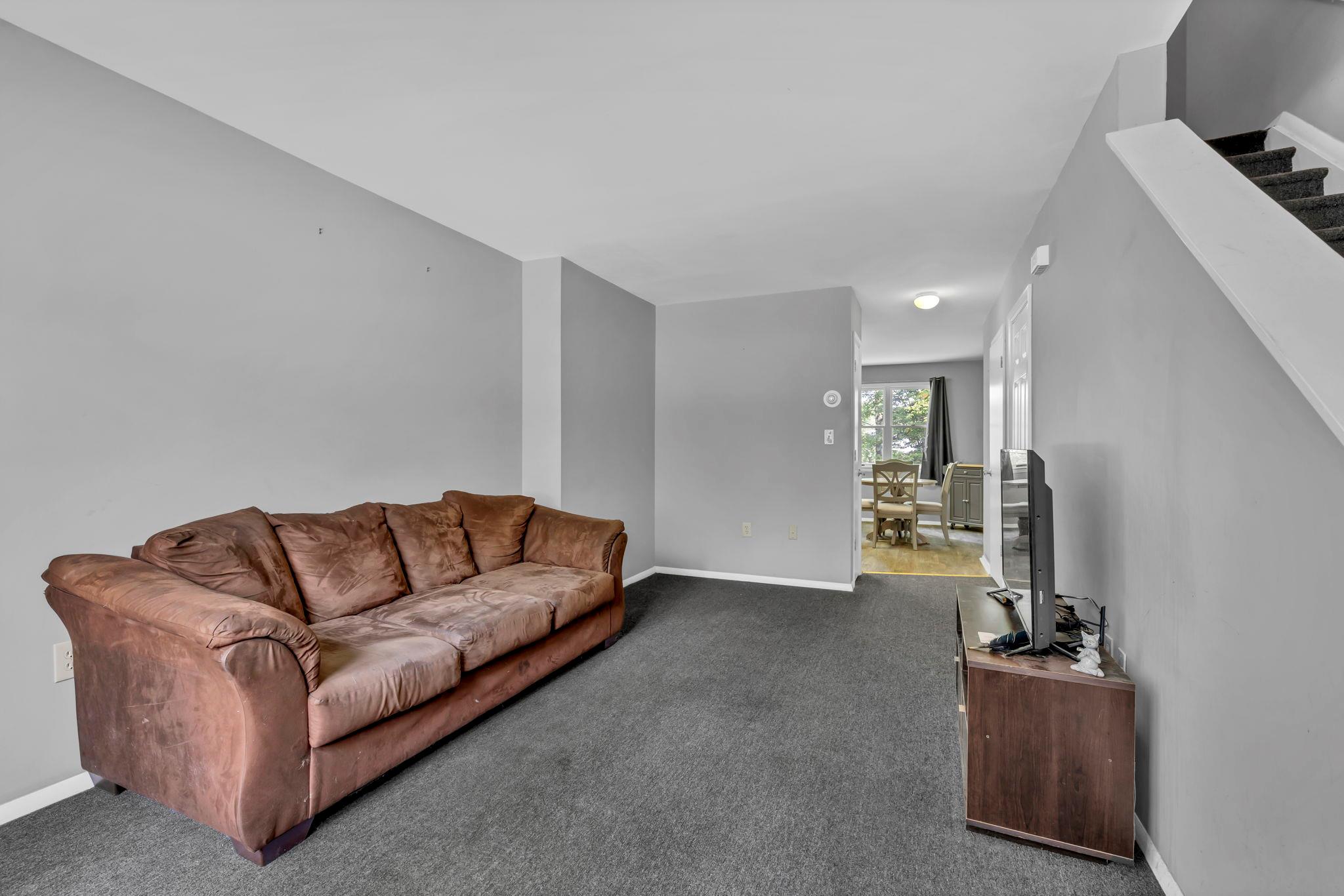 5 Kenny Lane, Kiamesha Lake, NY 12751