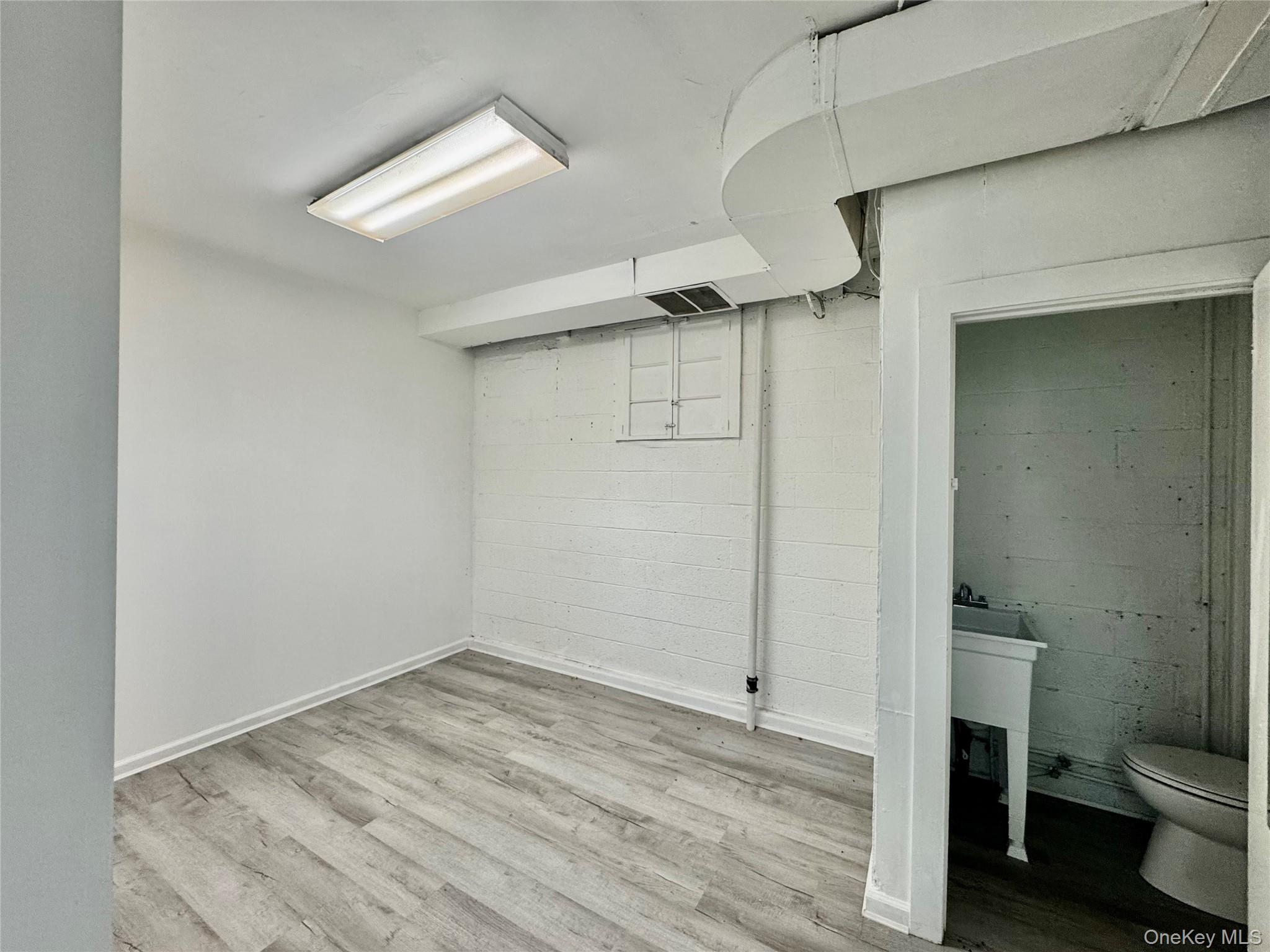 652 Route 211 W # 650, Middletown, NY 10940