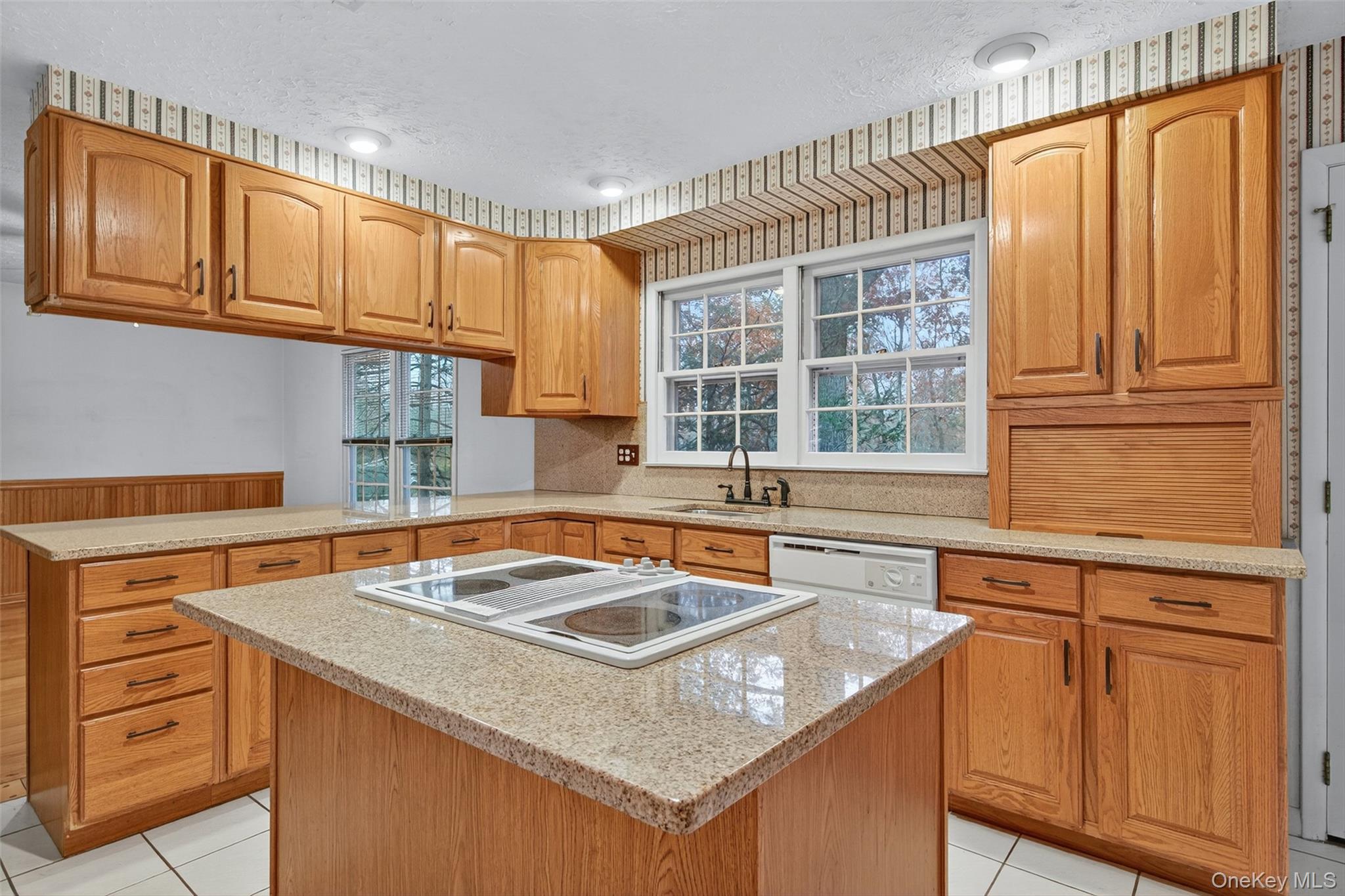 6 Sayer Road, Washingtonville, NY 10992