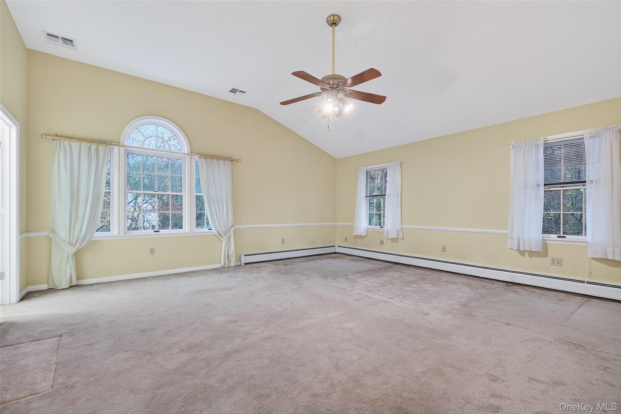 6 Sayer Road, Washingtonville, NY 10992