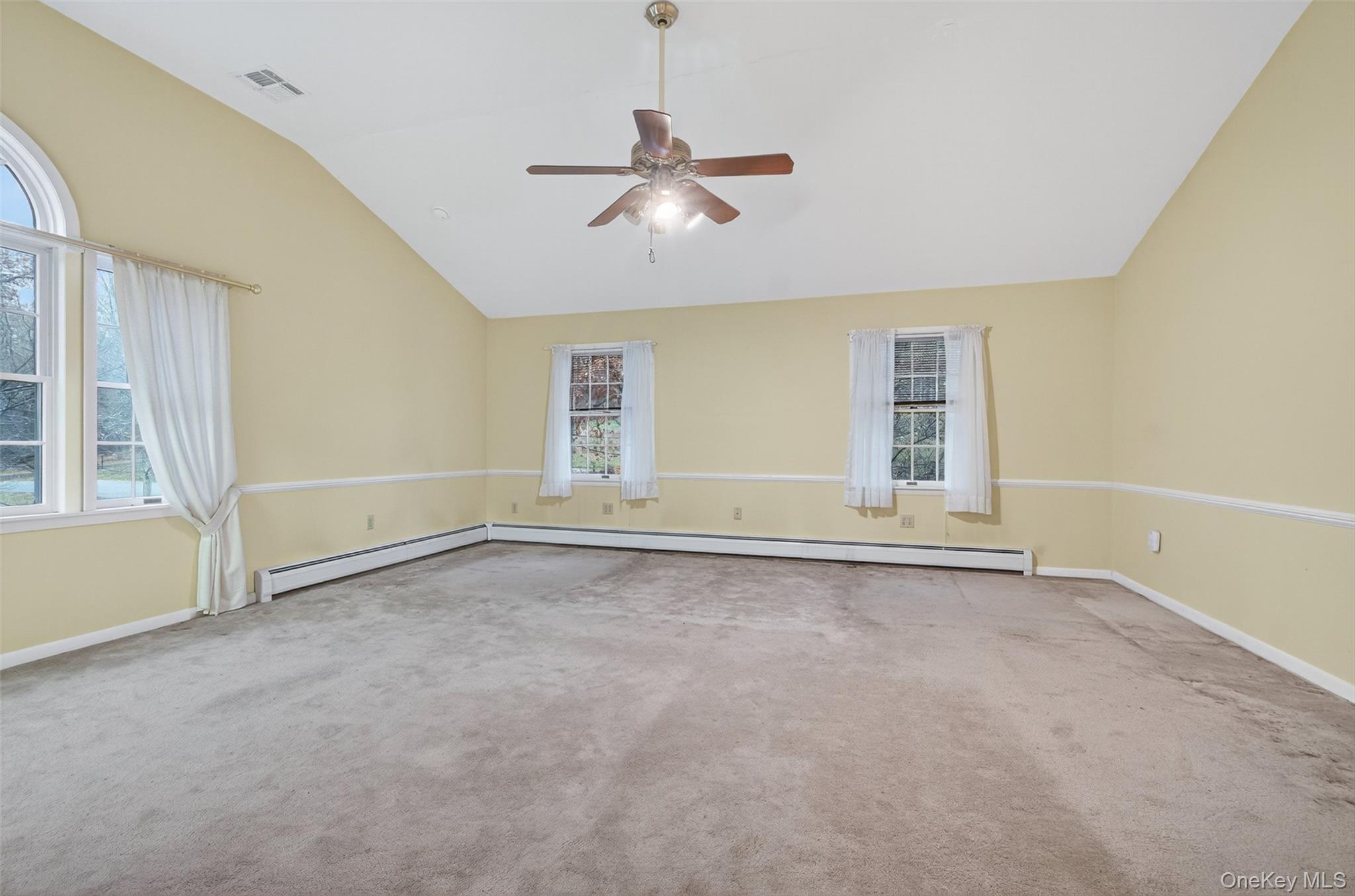 6 Sayer Road, Washingtonville, NY 10992