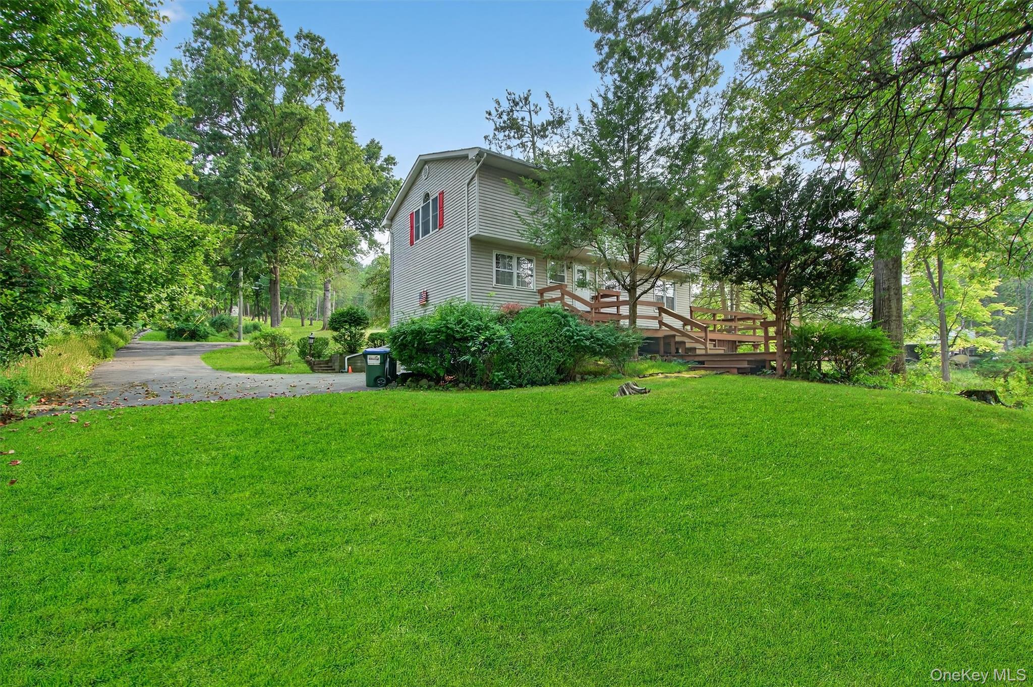 6 Sayer Road, Washingtonville, NY 10992