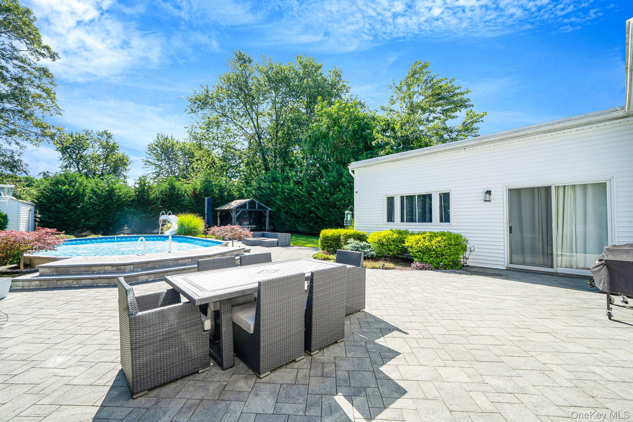 29 Selden Boulevard, Centereach, NY 11720