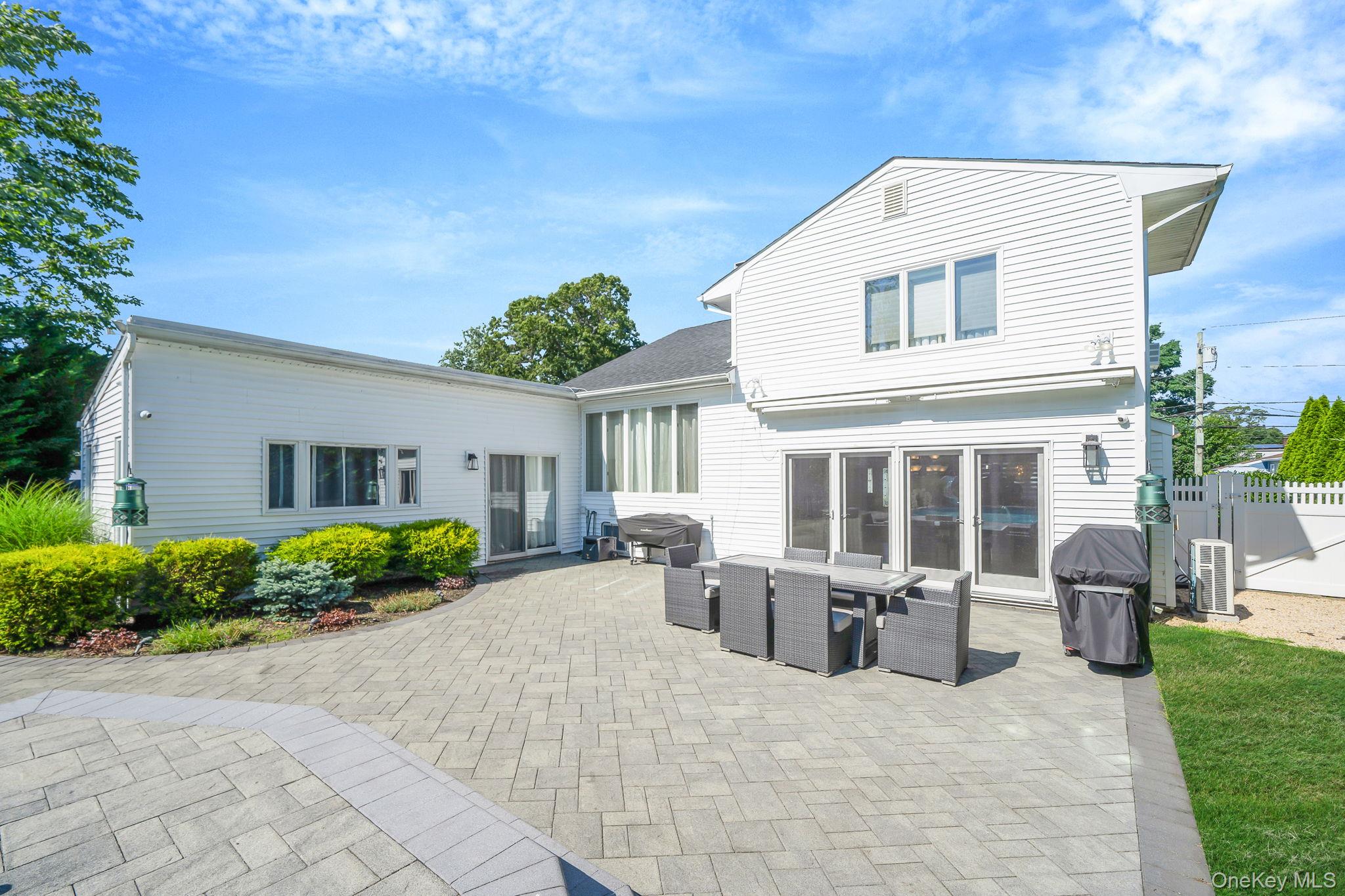 29 Selden Boulevard, Centereach, NY 11720