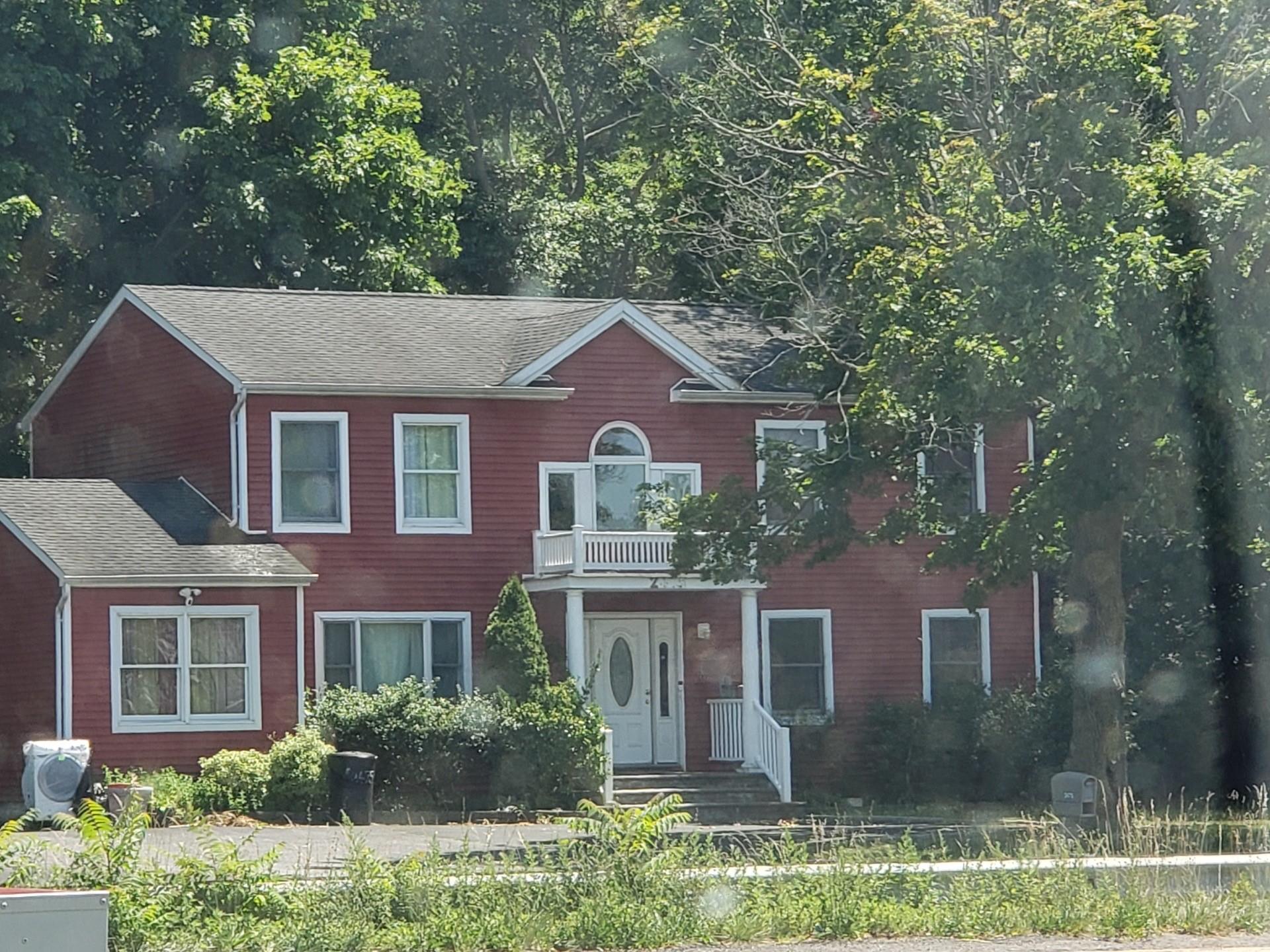 2475 Nesconset Highway, Lake Grove, NY 11755
