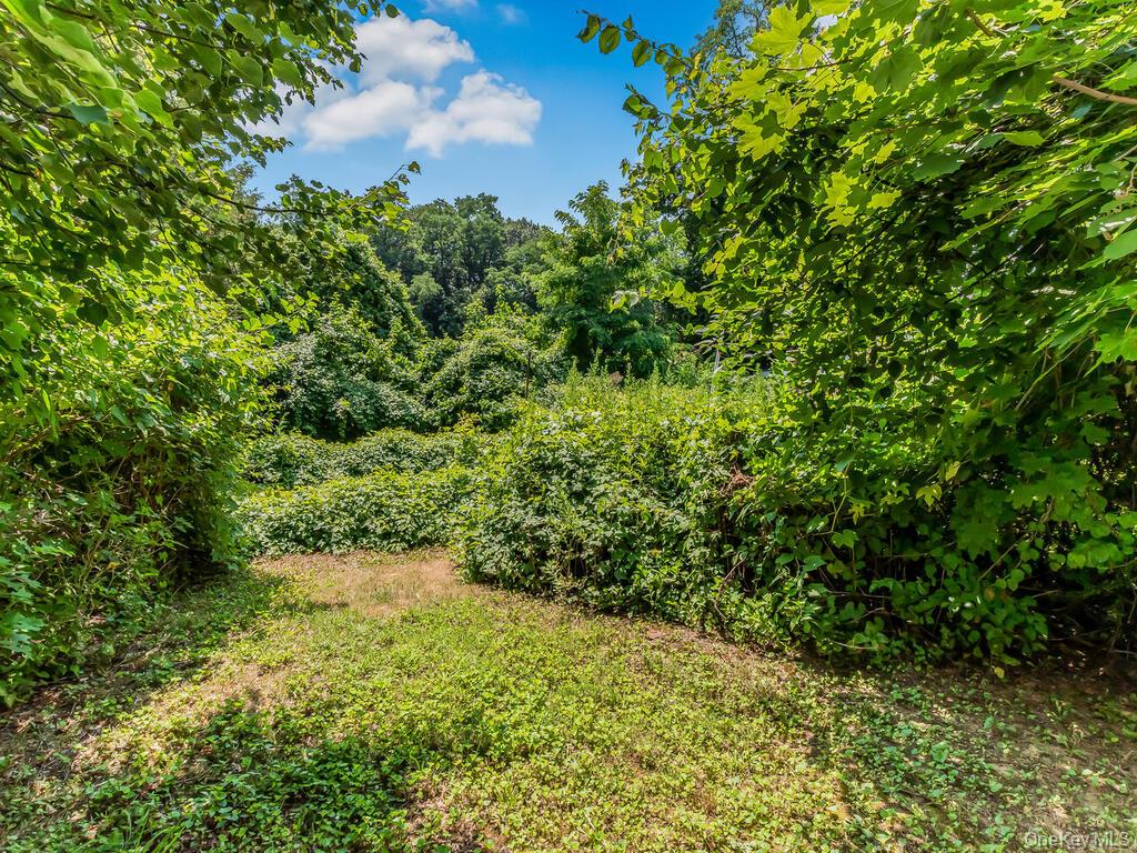 300 AKA 490 Odell Avenue, Yonkers, NY 10703