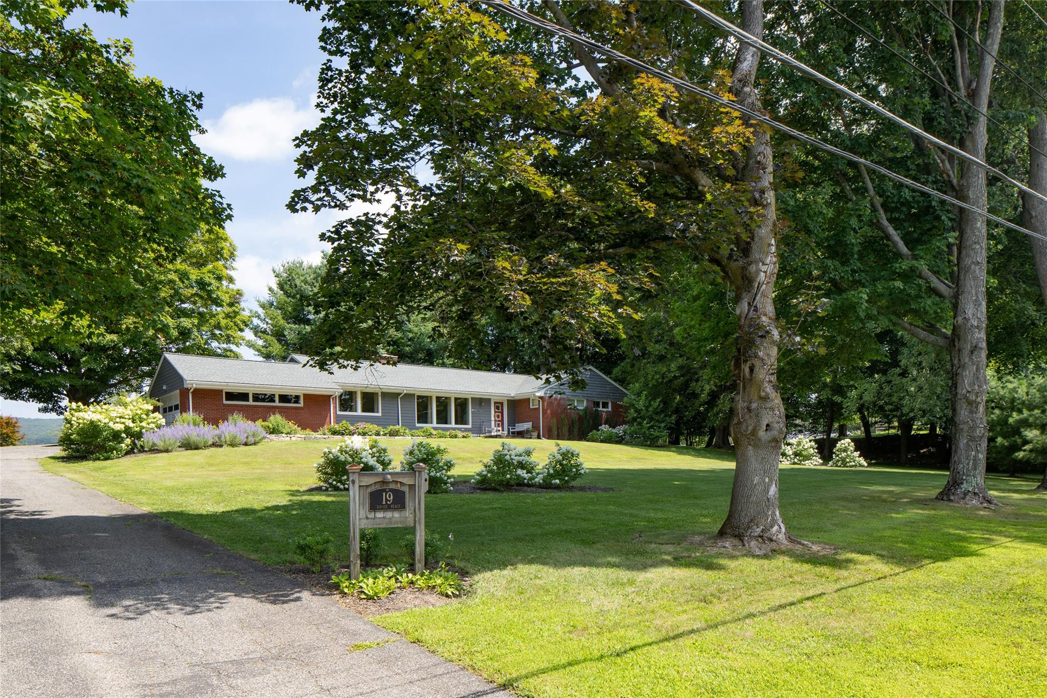 19 Traver Place, Millerton, NY 12546