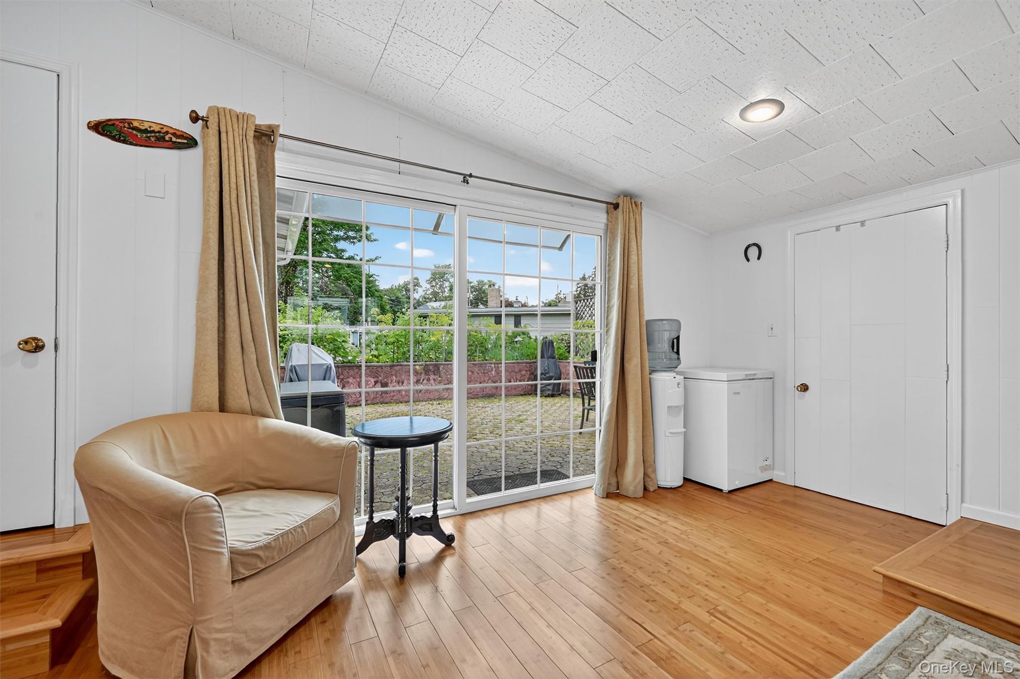 25 Crescent View, Rock Hill, NY 12775