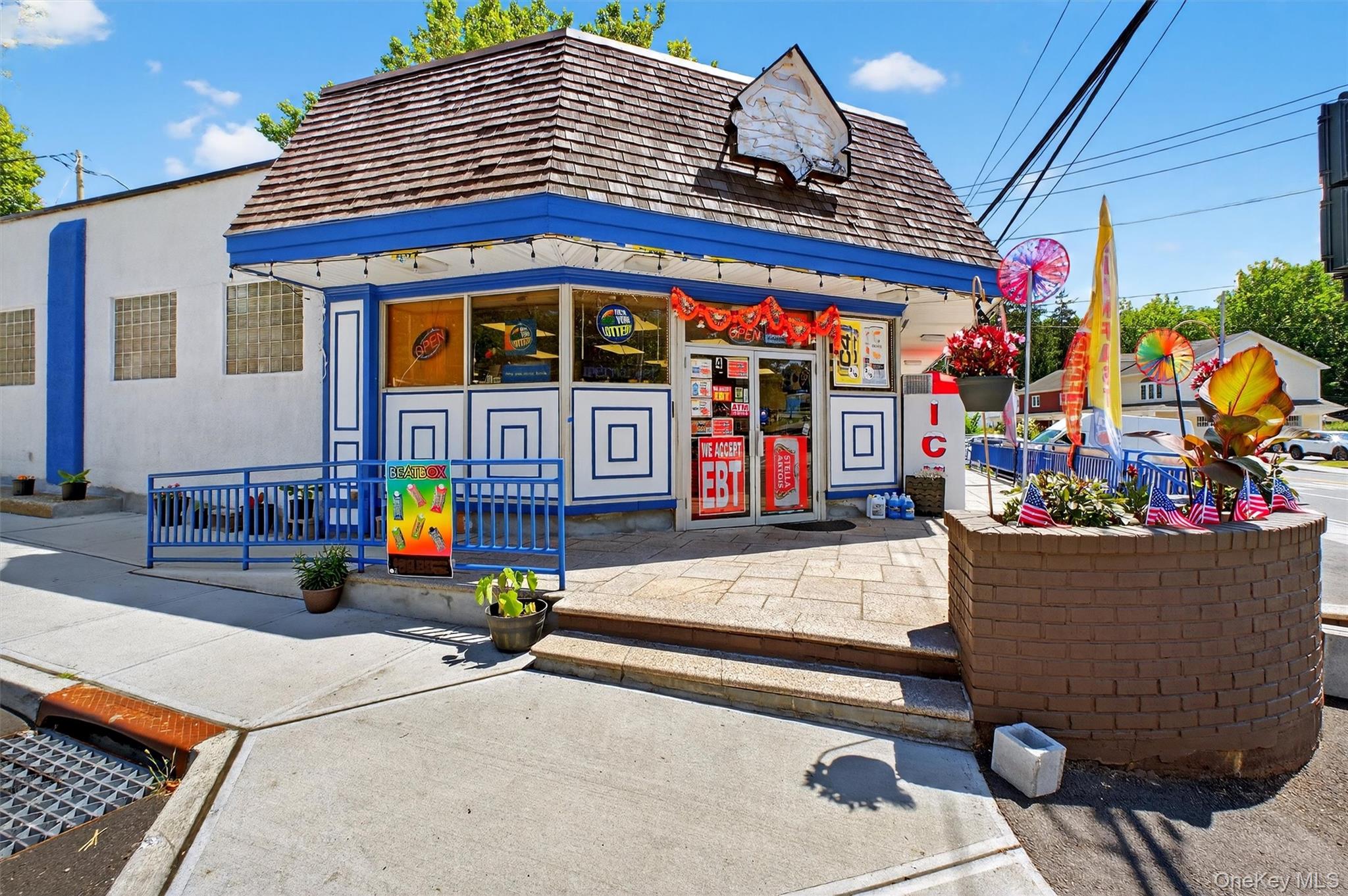 4 Oscawana Lake Road, Putnam Valley, NY 10579