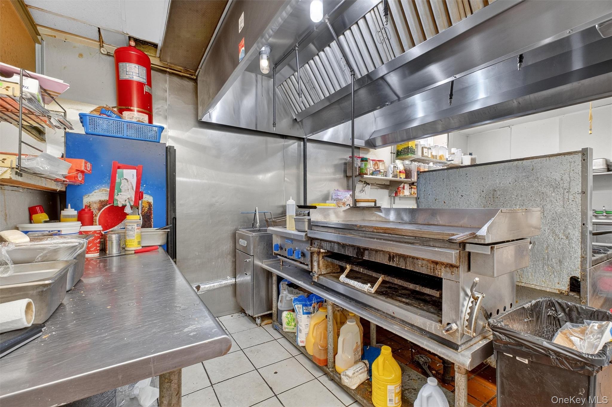 4 Oscawana Lake Road, Putnam Valley, NY 10579