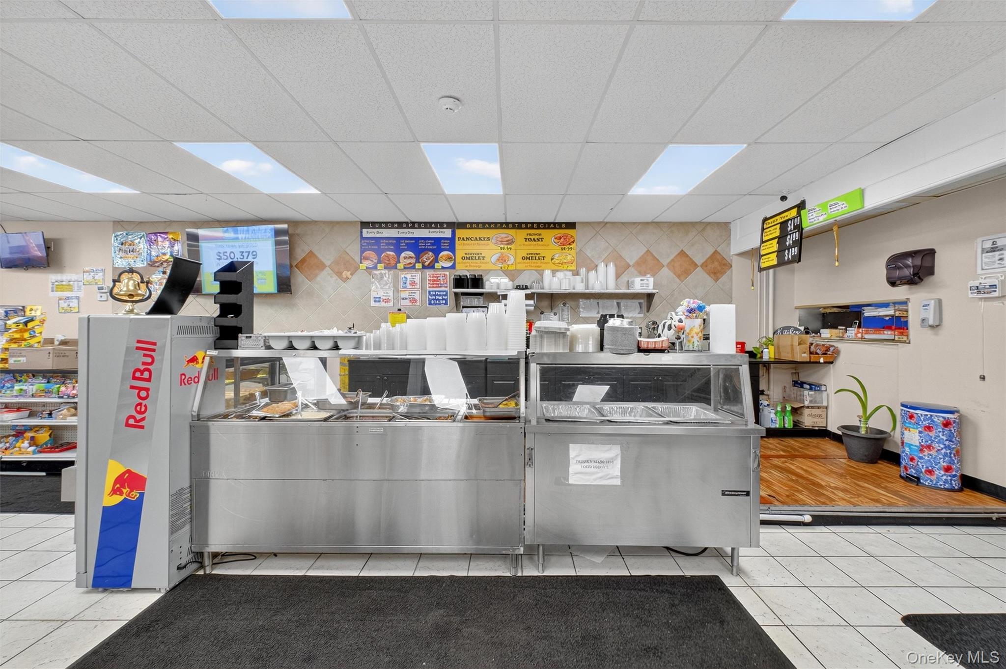 4 Oscawana Lake Road, Putnam Valley, NY 10579