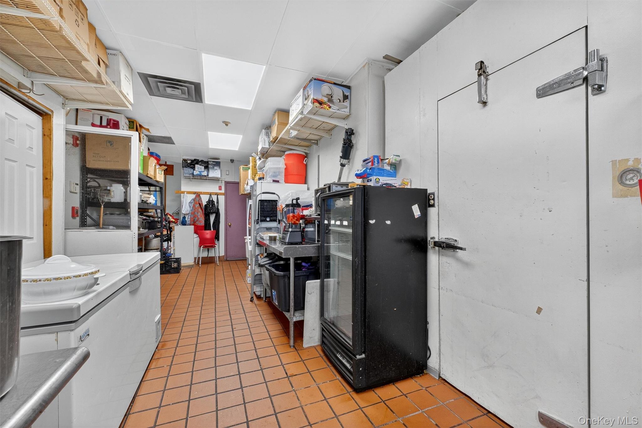 4 Oscawana Lake Road, Putnam Valley, NY 10579