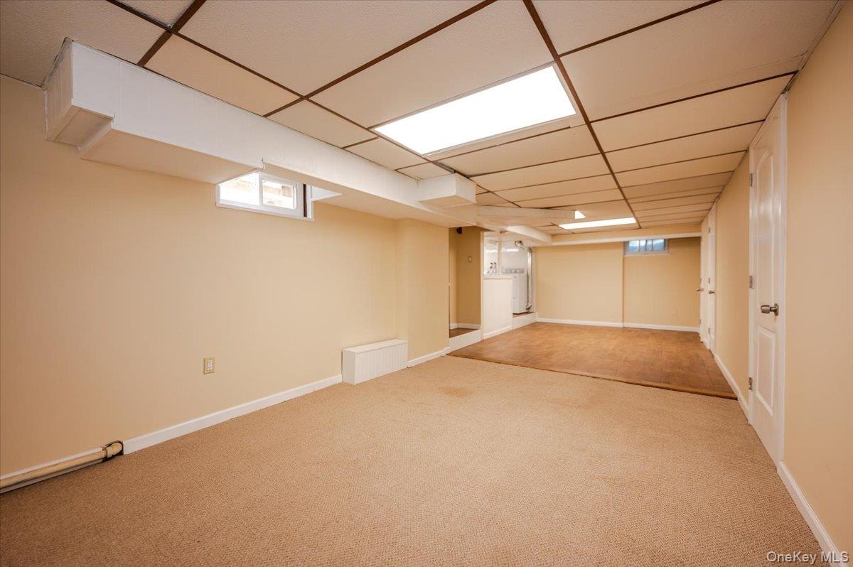 715 Iris Street, Franklin Square, NY 11010