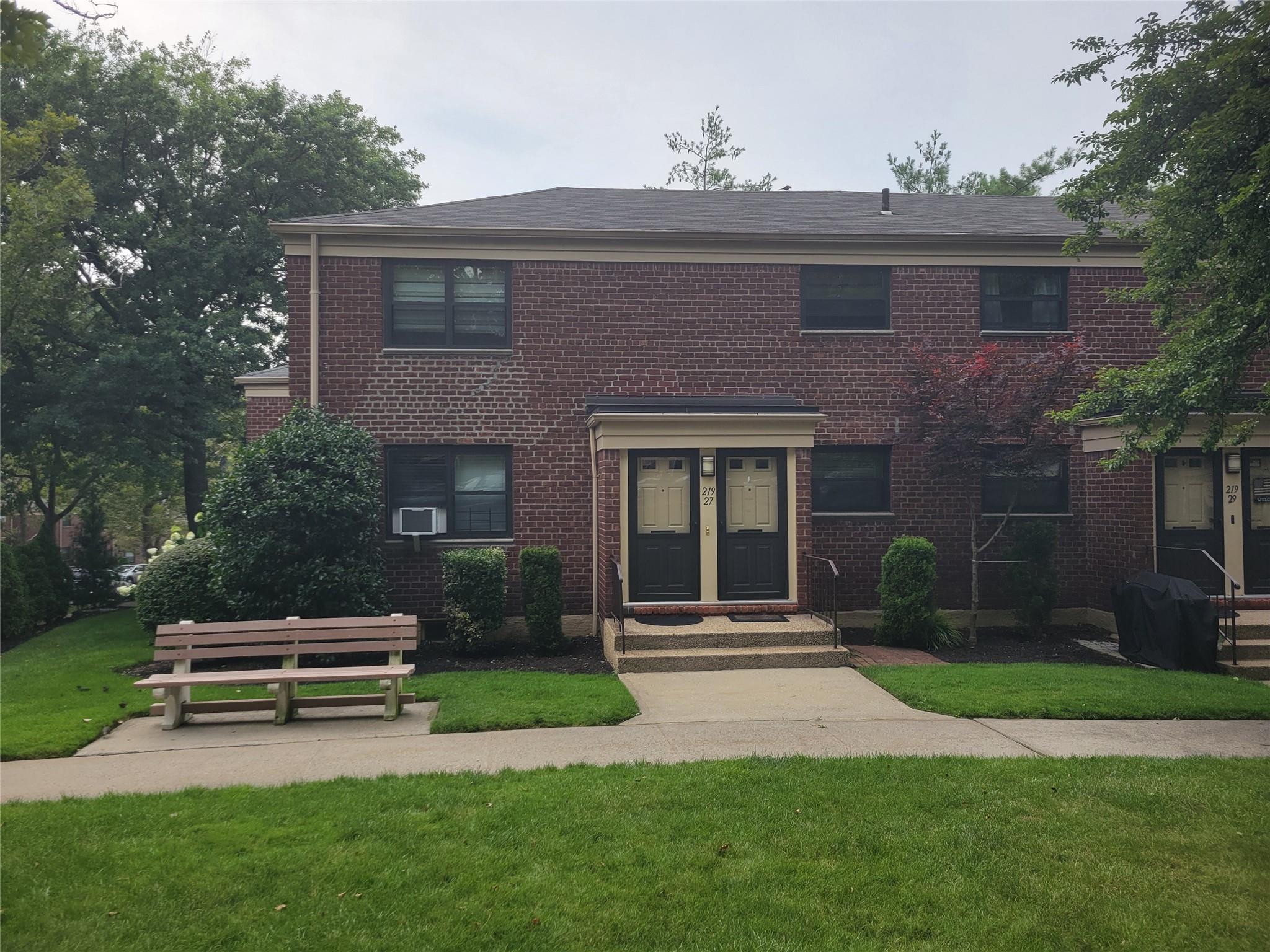 219-27 75 Avenue # 2, Bayside, NY 11364