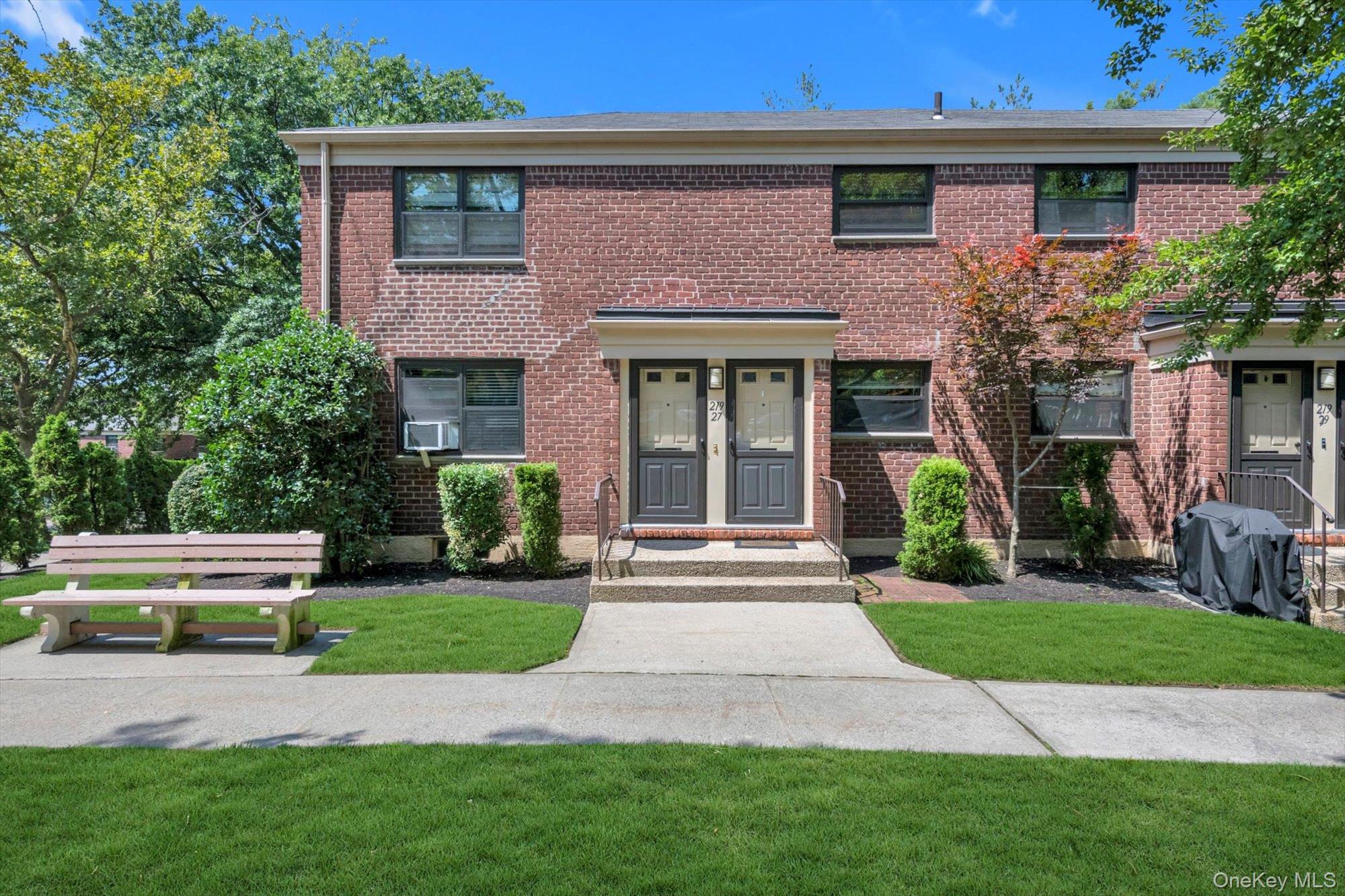 219-27 75 Avenue # 2, Bayside, NY 11364