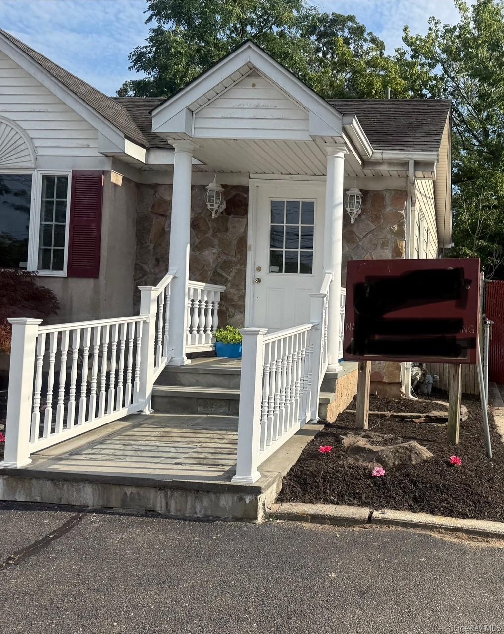 774 Townline Road, Hauppauge, NY 11788