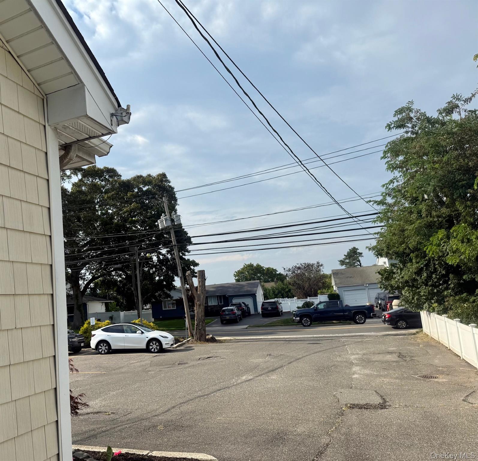 774 Townline Road, Hauppauge, NY 11788