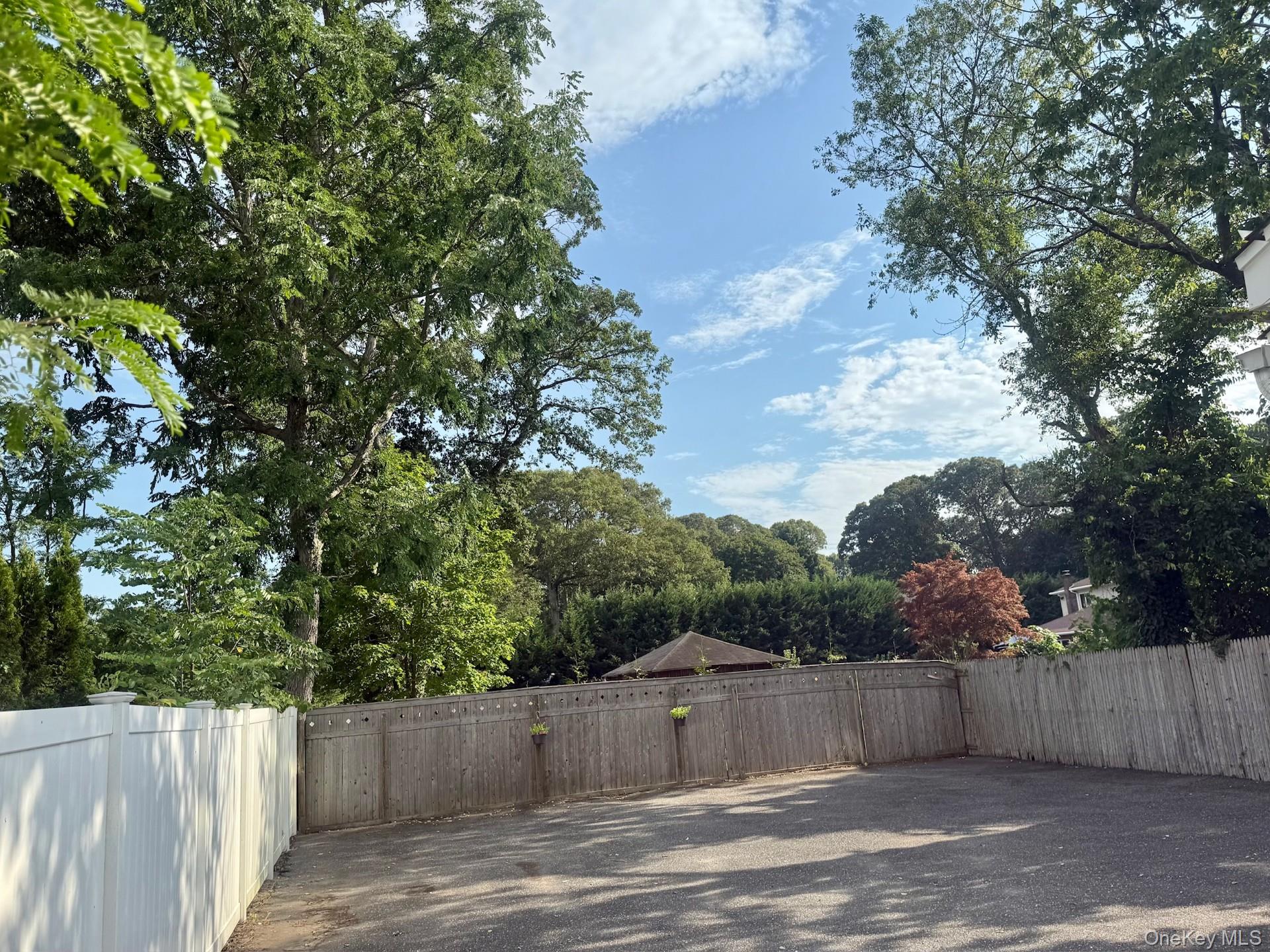 774 Townline Road, Hauppauge, NY 11788