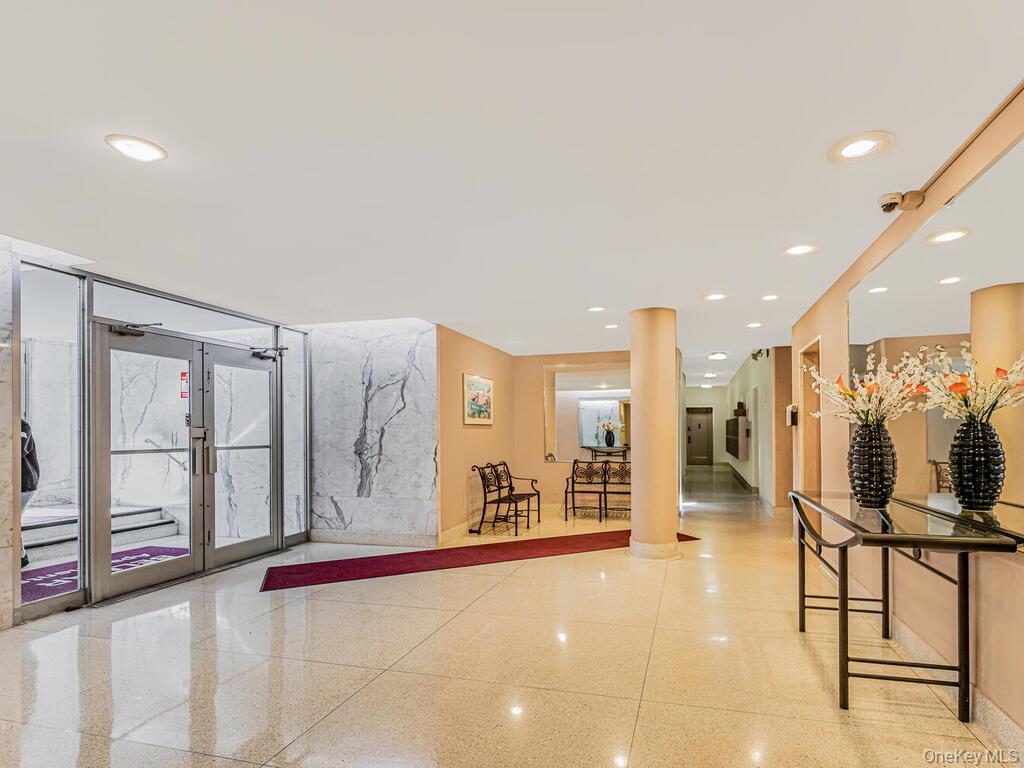 525 W 236th Street # 6A, Bronx, NY 10463