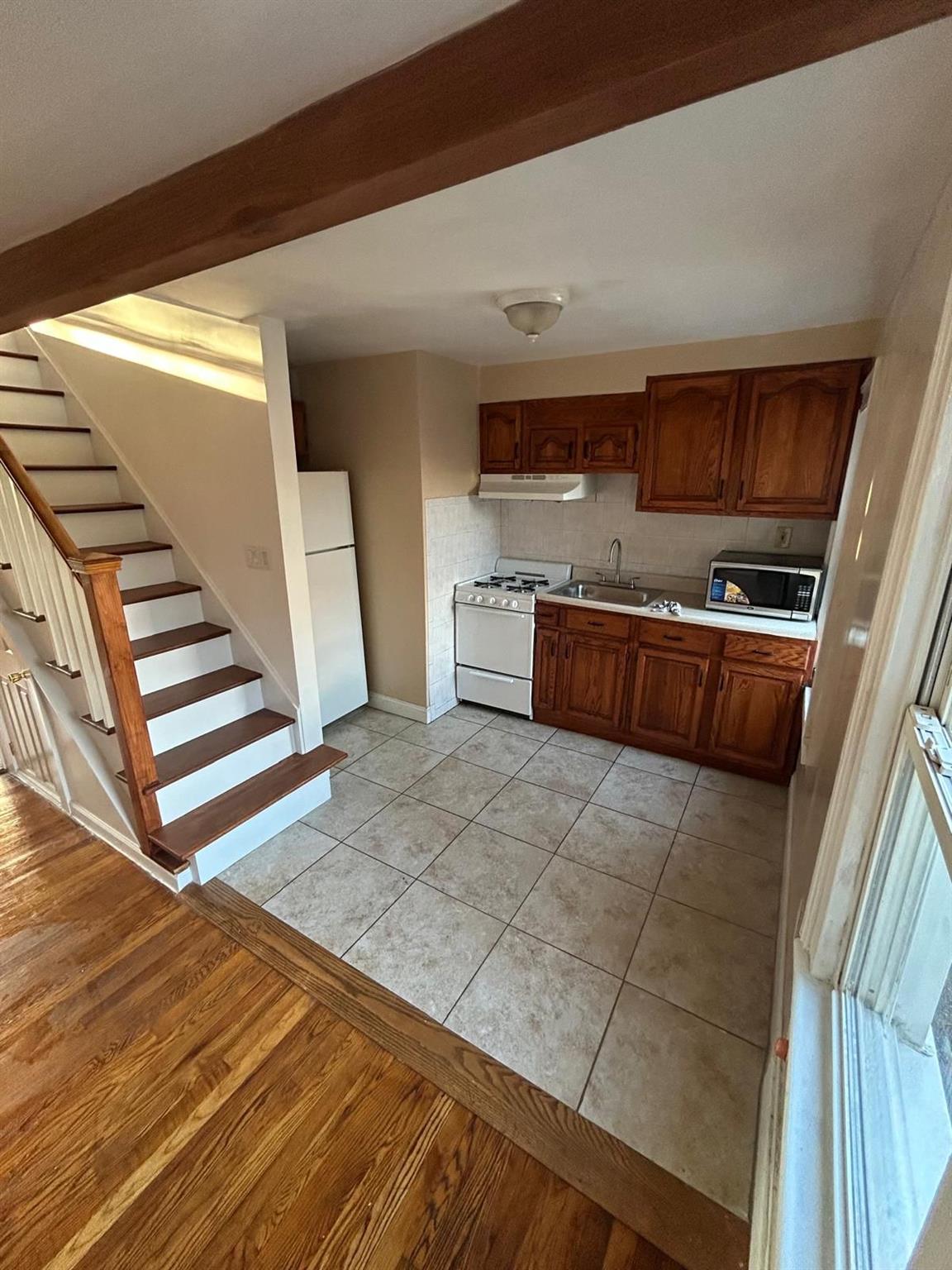 21 Henrietta Street, Yonkers, NY 10701